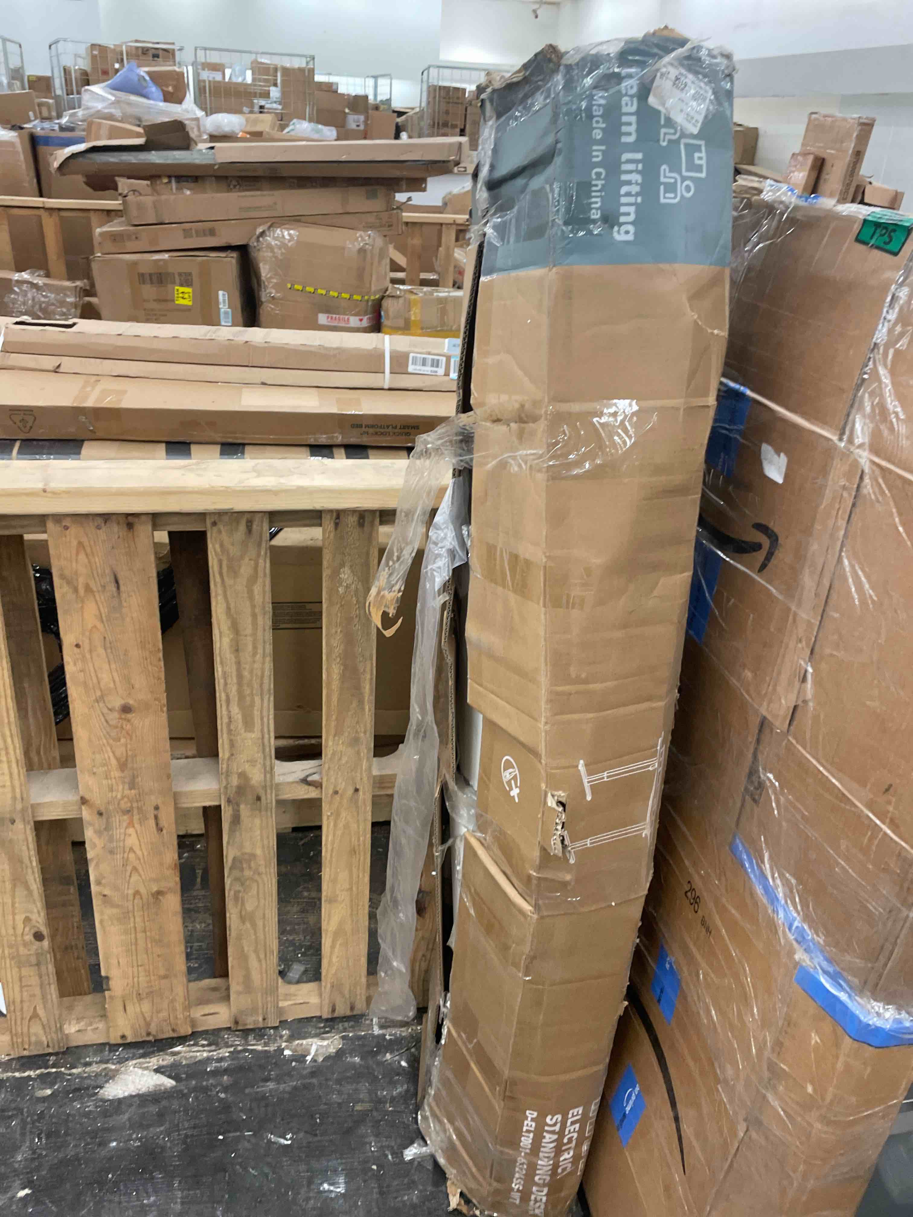 https://s3.amazonaws.com/lotting-images-prod/phillipi/GRN5781717_1715093070475.jpeg