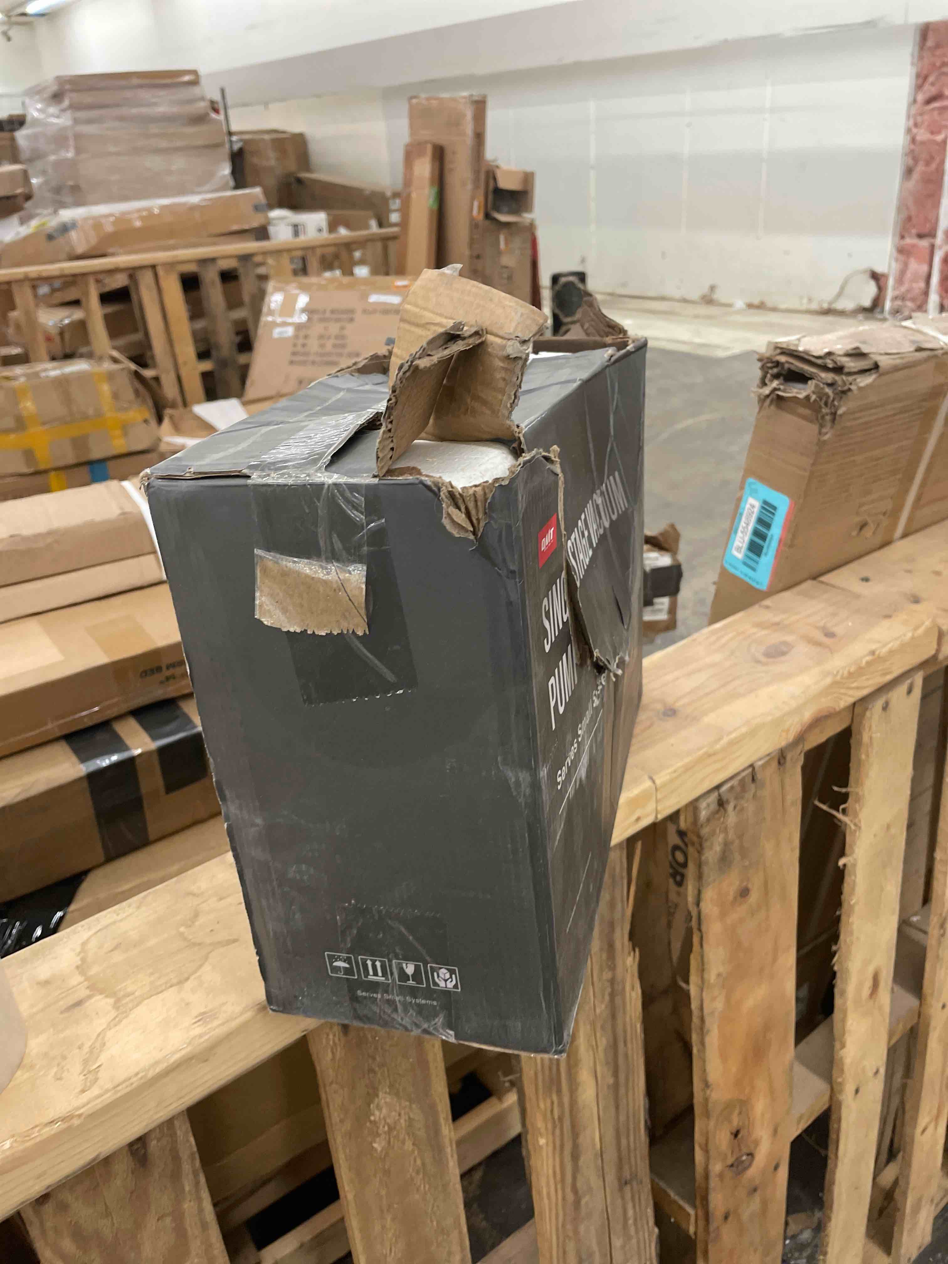 https://s3.amazonaws.com/lotting-images-prod/phillipi/GRN5781723_1715090076670.jpeg