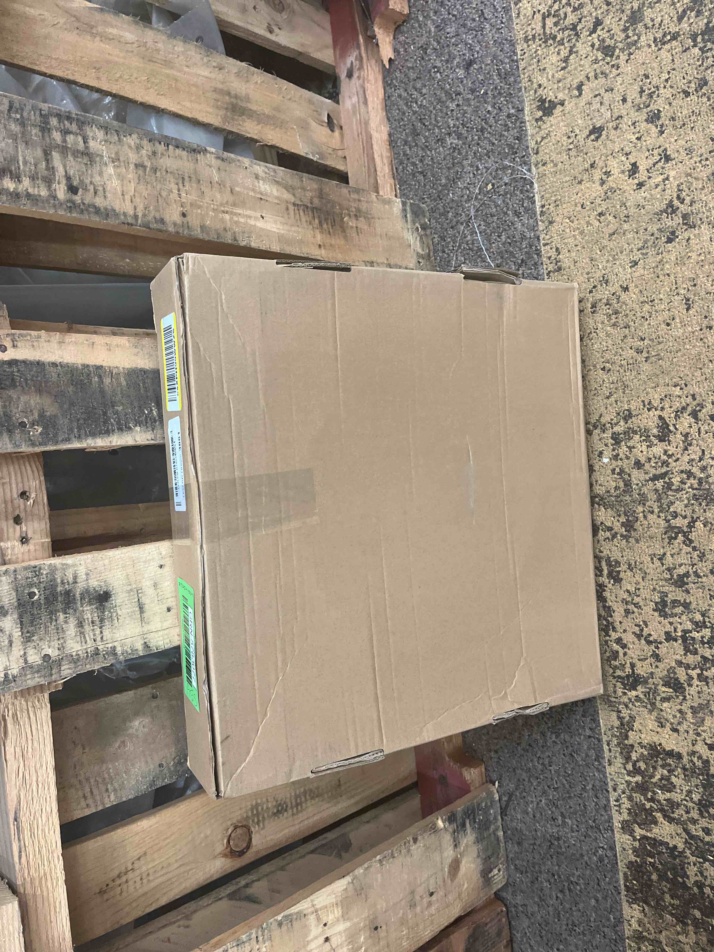 https://s3.amazonaws.com/lotting-images-prod/phillipi/GRN5783077_1715662462375.jpeg