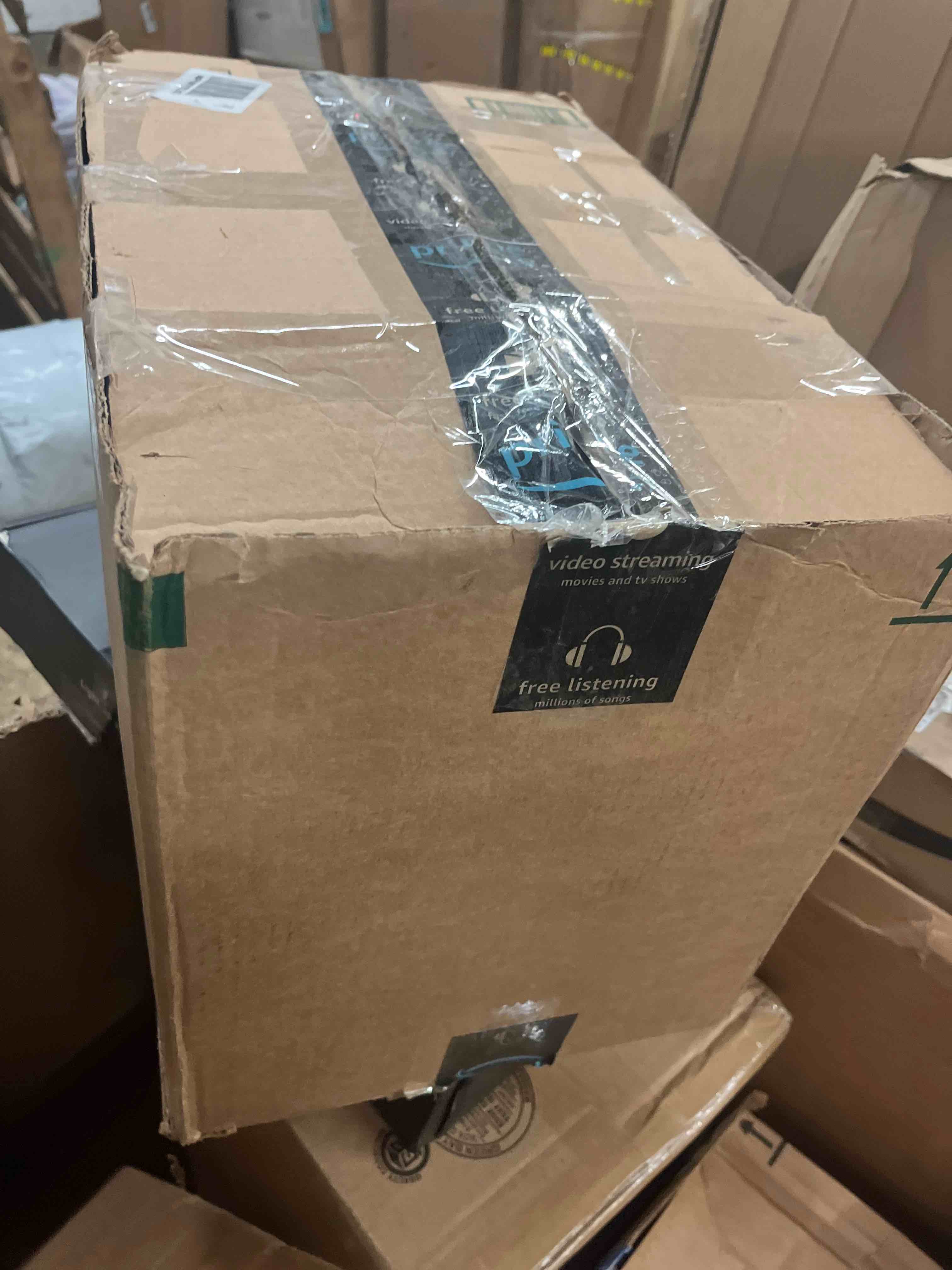 https://s3.amazonaws.com/lotting-images-prod/phillipi/GRN5783763_1716365964731.jpeg