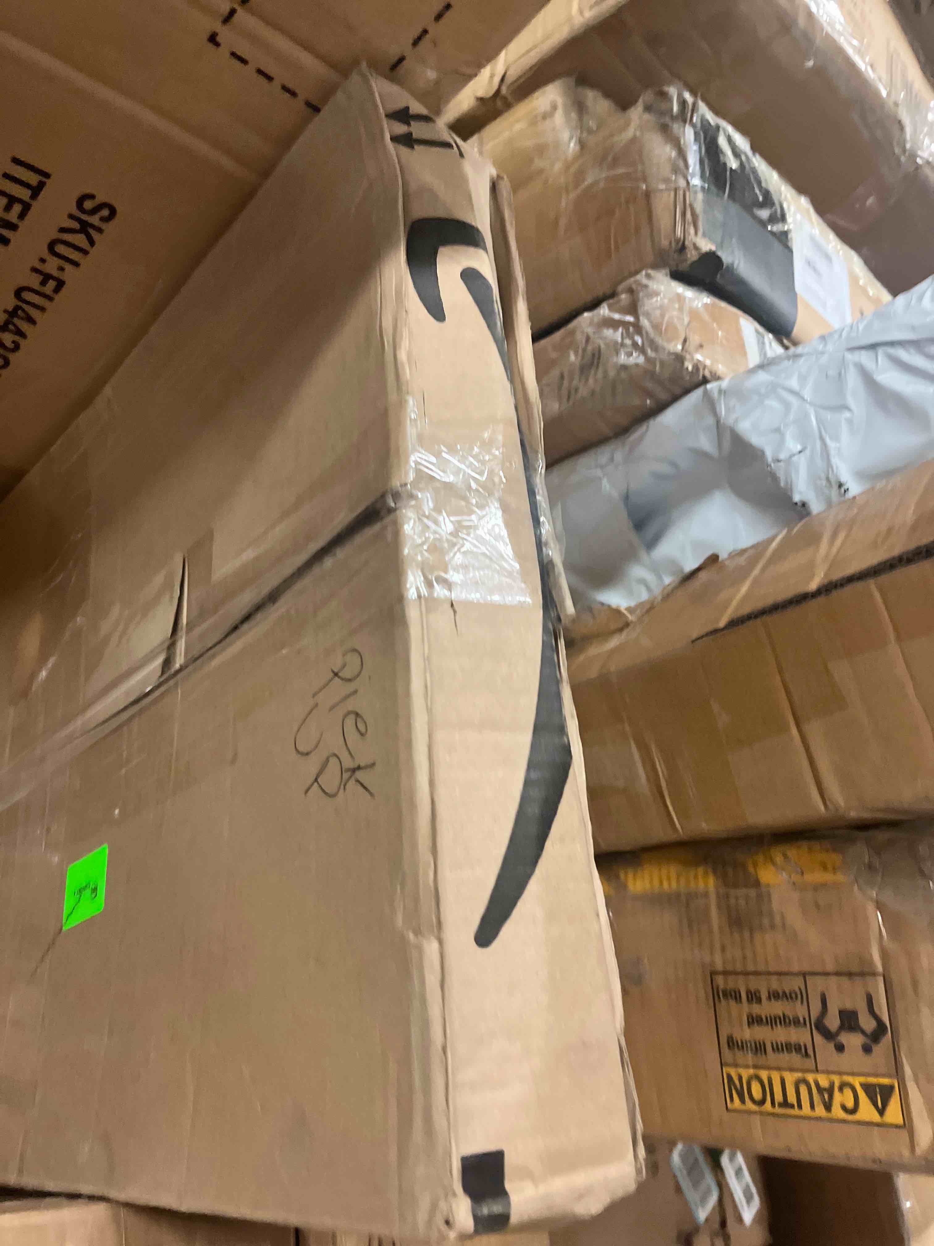 https://s3.amazonaws.com/lotting-images-prod/phillipi/GRN5783769_1716367128045.jpeg