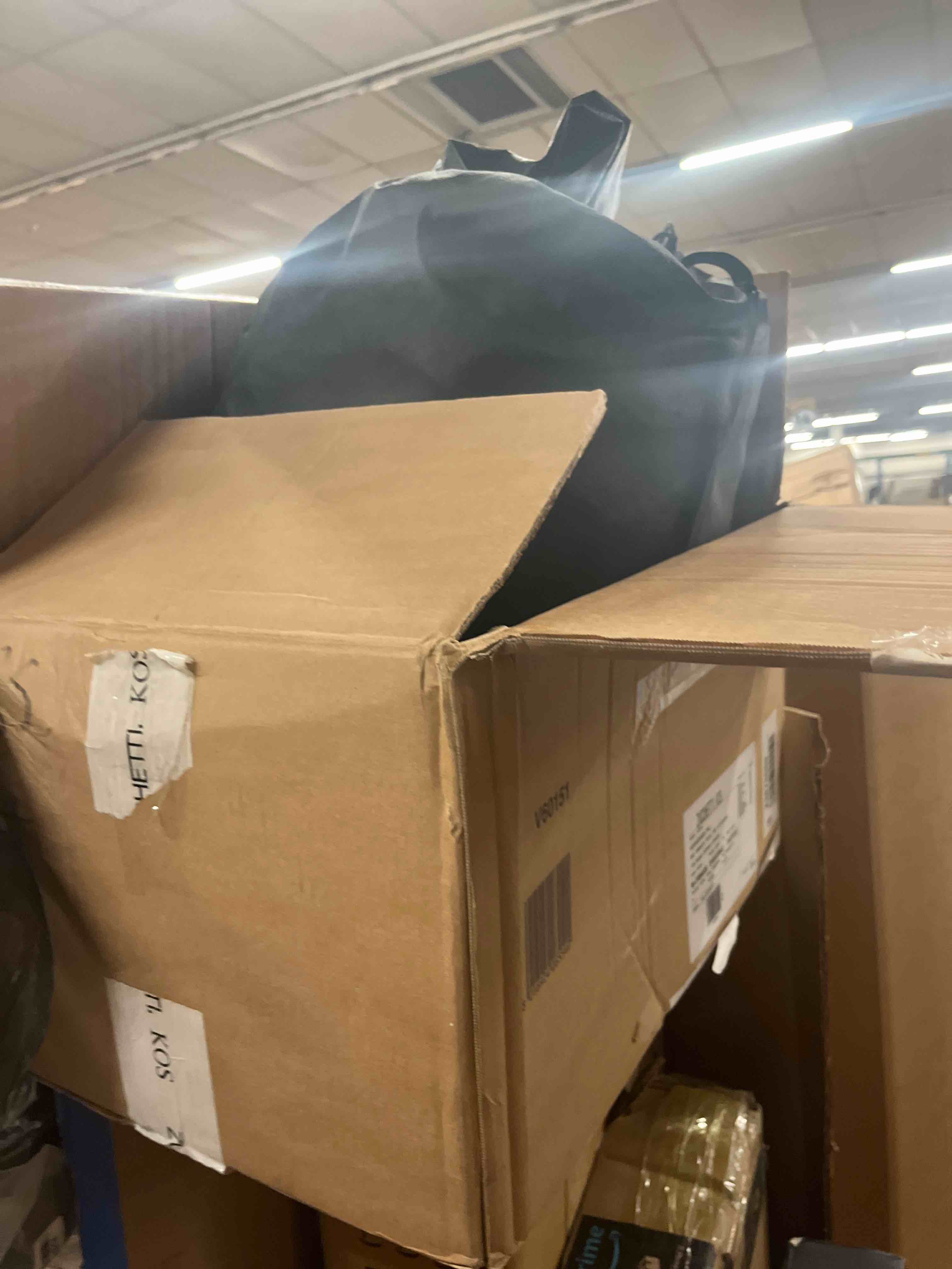 https://s3.amazonaws.com/lotting-images-prod/phillipi/GRN5783783_1716364925006.jpeg