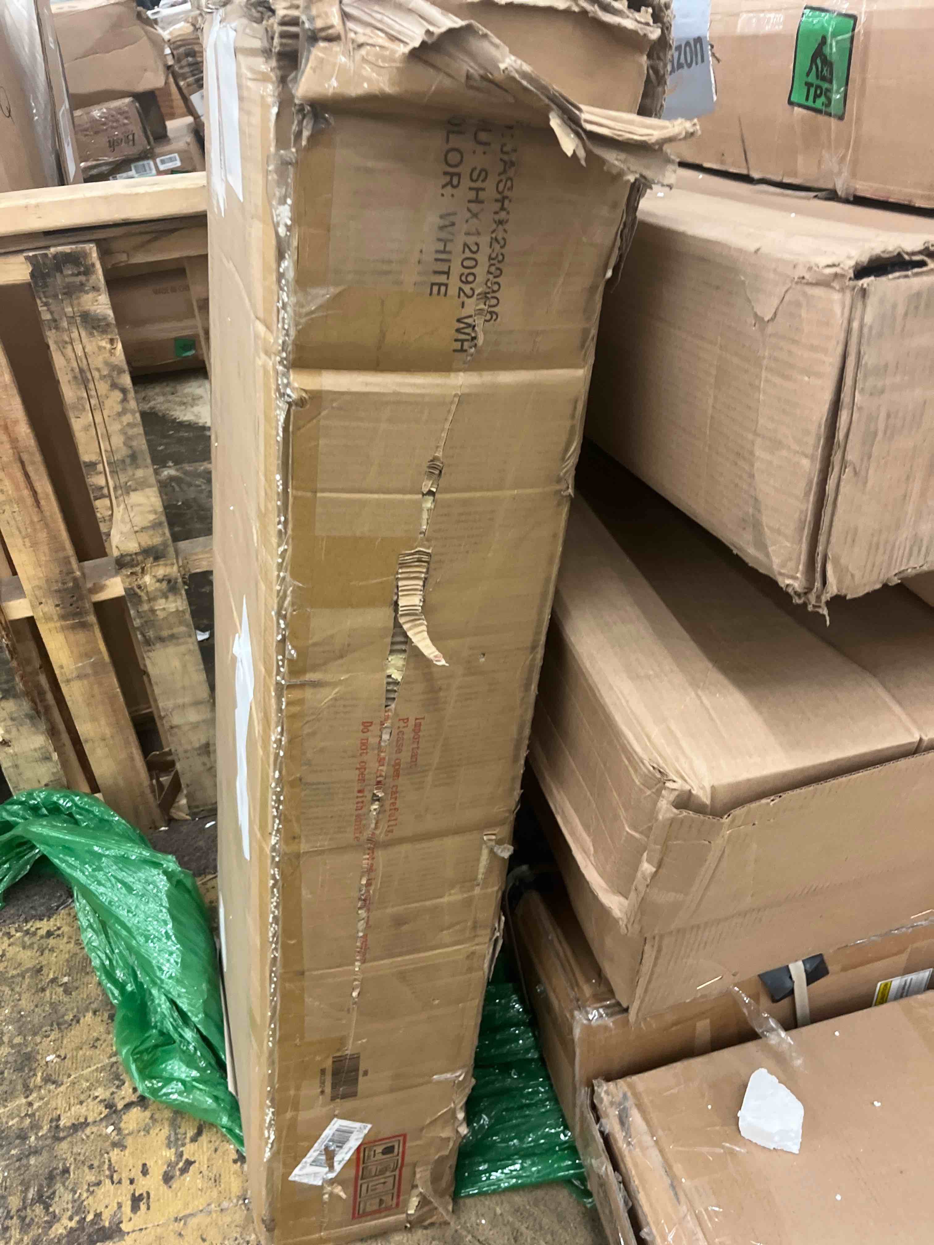 https://s3.amazonaws.com/lotting-images-prod/phillipi/GRN5783838_1716446750064.jpeg