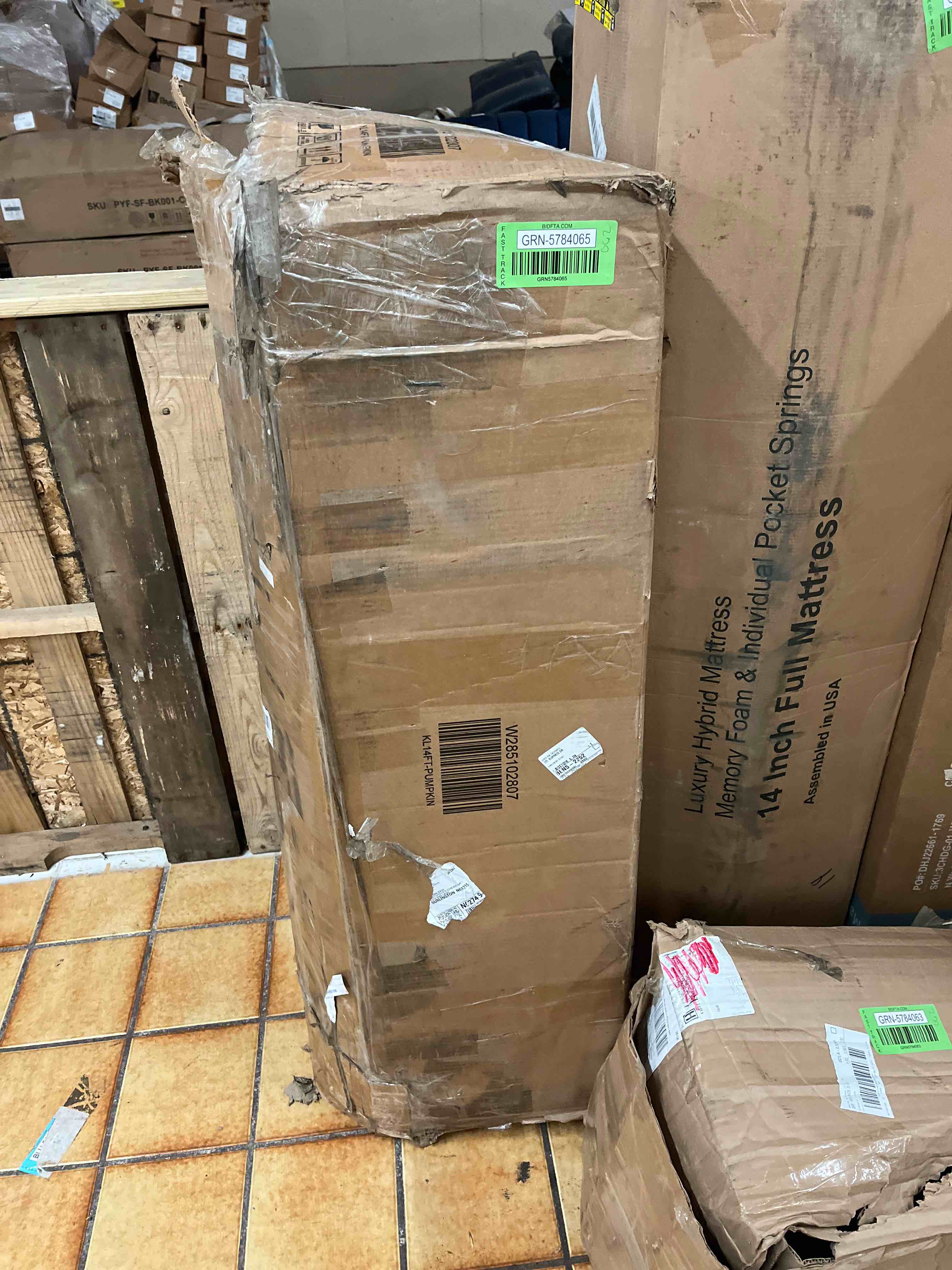 https://s3.amazonaws.com/lotting-images-prod/phillipi/GRN5784065_1716965297882.jpeg