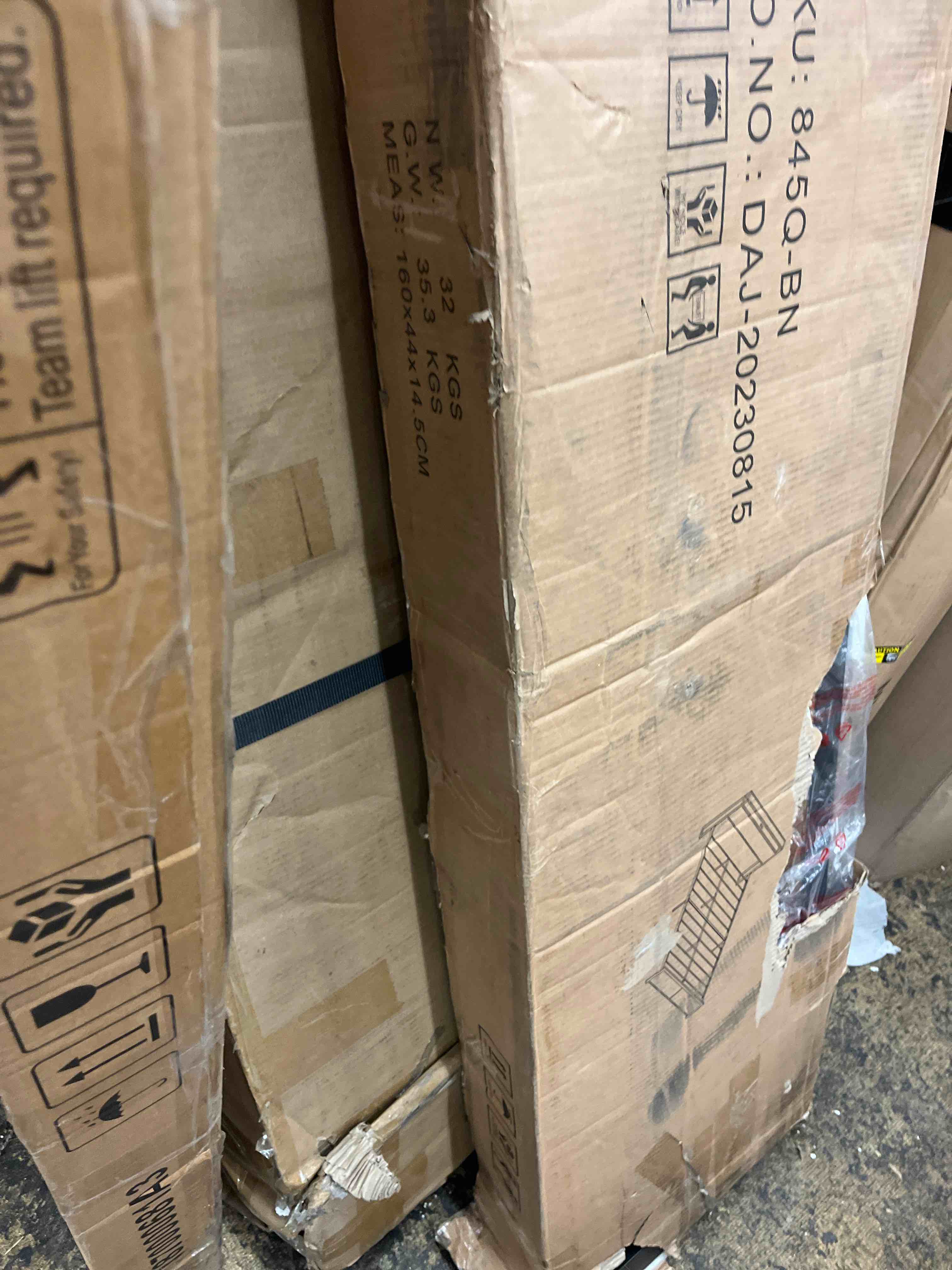 https://s3.amazonaws.com/lotting-images-prod/phillipi/GRN5784206_1717144991192.jpeg