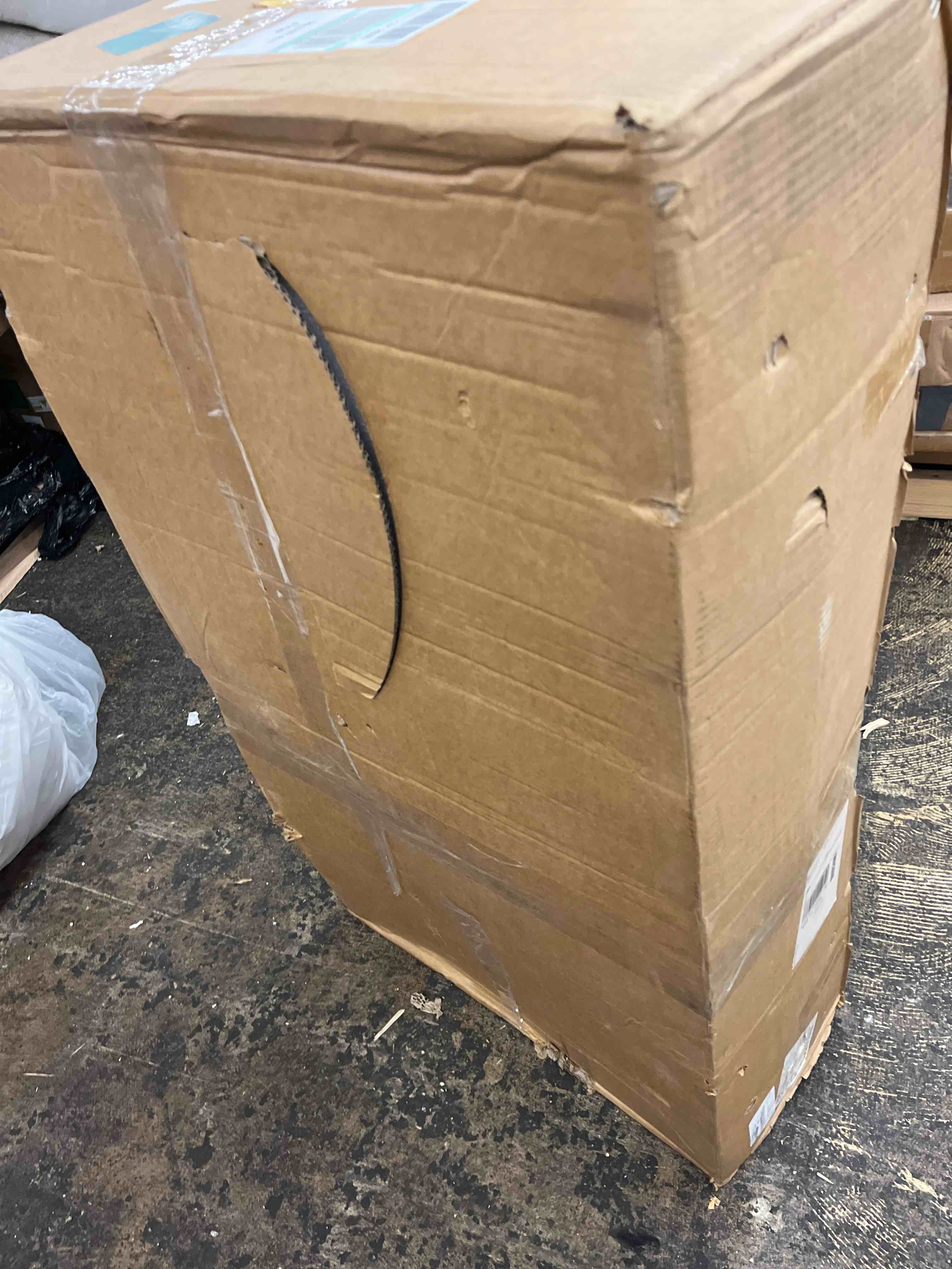 https://s3.amazonaws.com/lotting-images-prod/phillipi/GRN5784217_1717147840540.jpeg