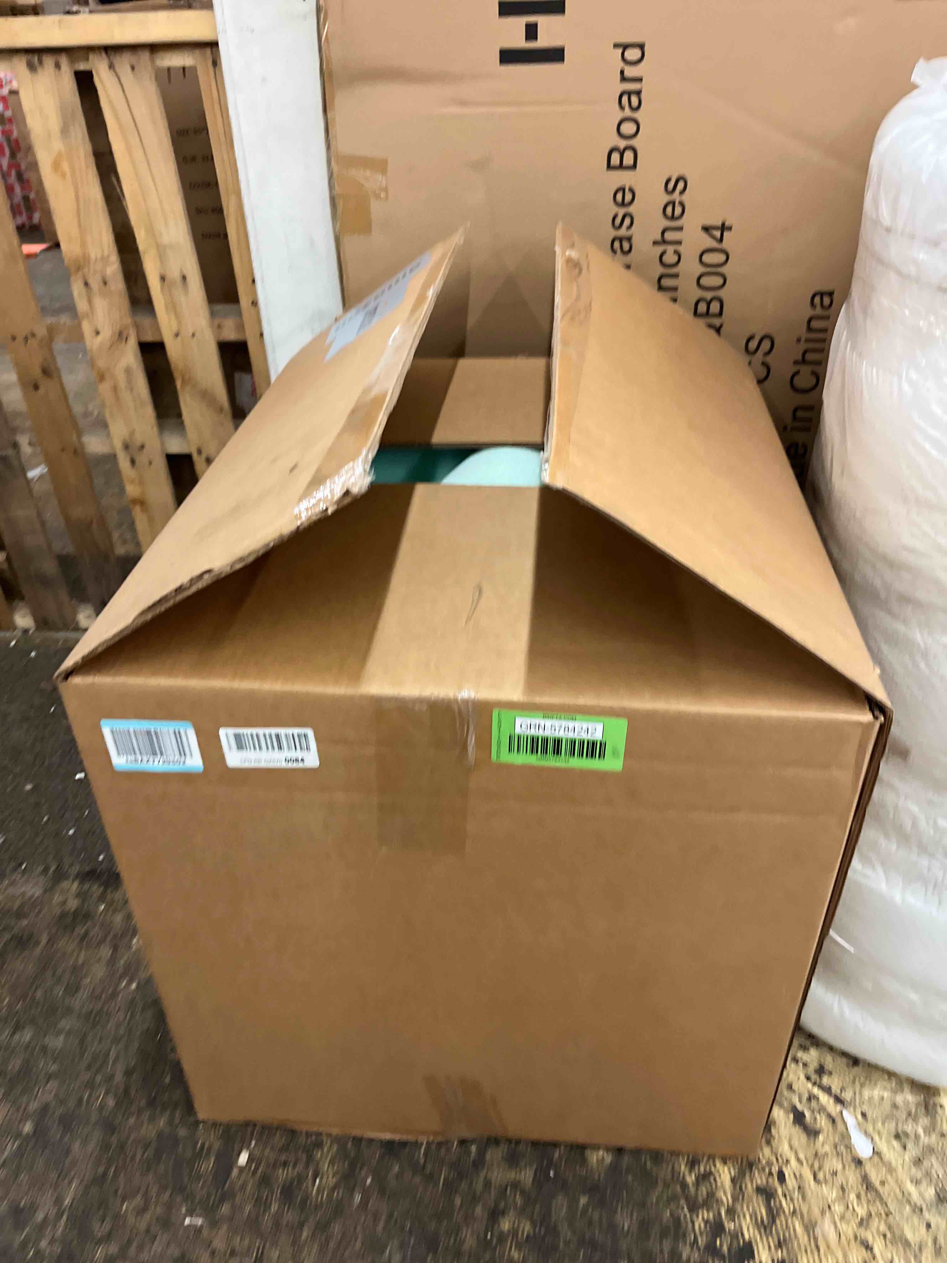https://s3.amazonaws.com/lotting-images-prod/phillipi/GRN5784242_1717150011320.jpeg