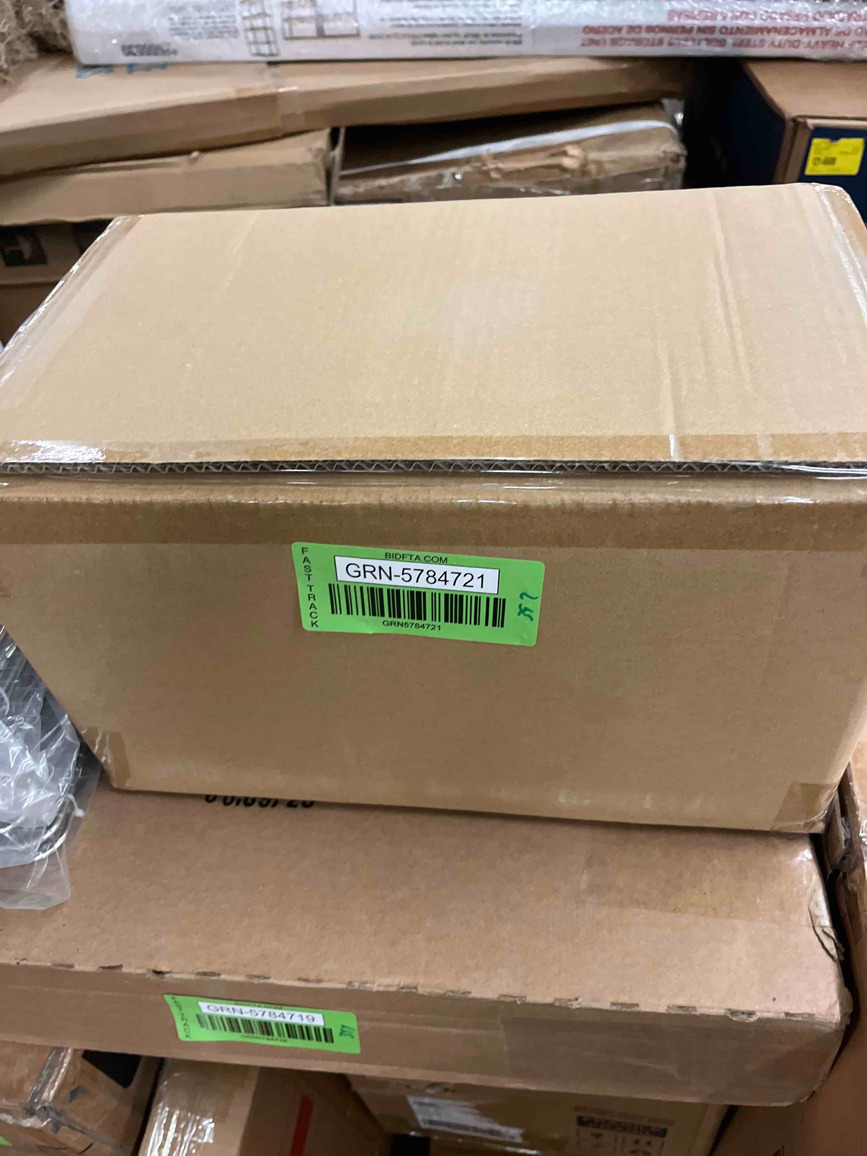 https://s3.amazonaws.com/lotting-images-prod/phillipi/GRN5784721_1709000868999.jpeg