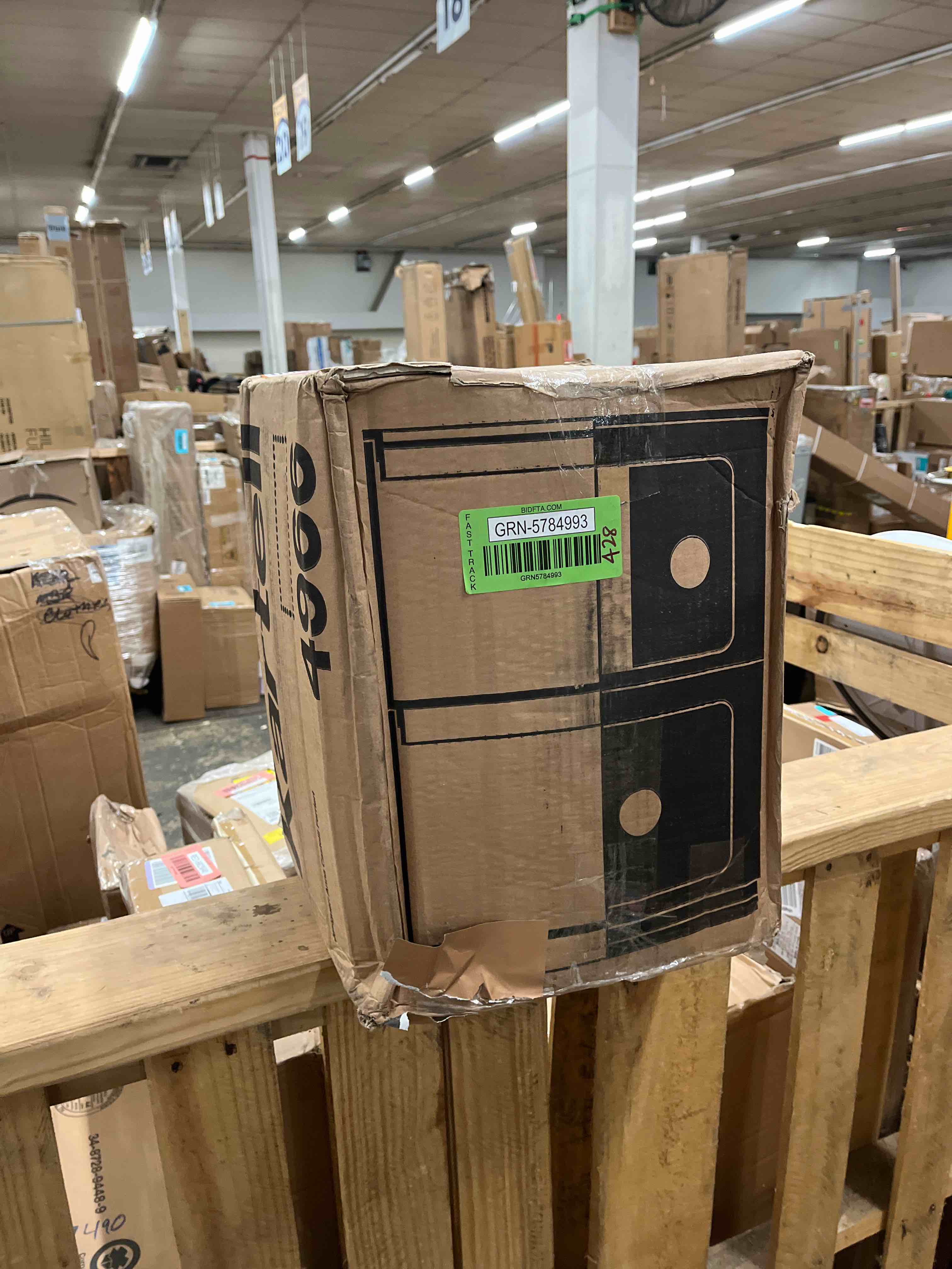 https://s3.amazonaws.com/lotting-images-prod/phillipi/GRN5784993_1709265789704.jpeg
