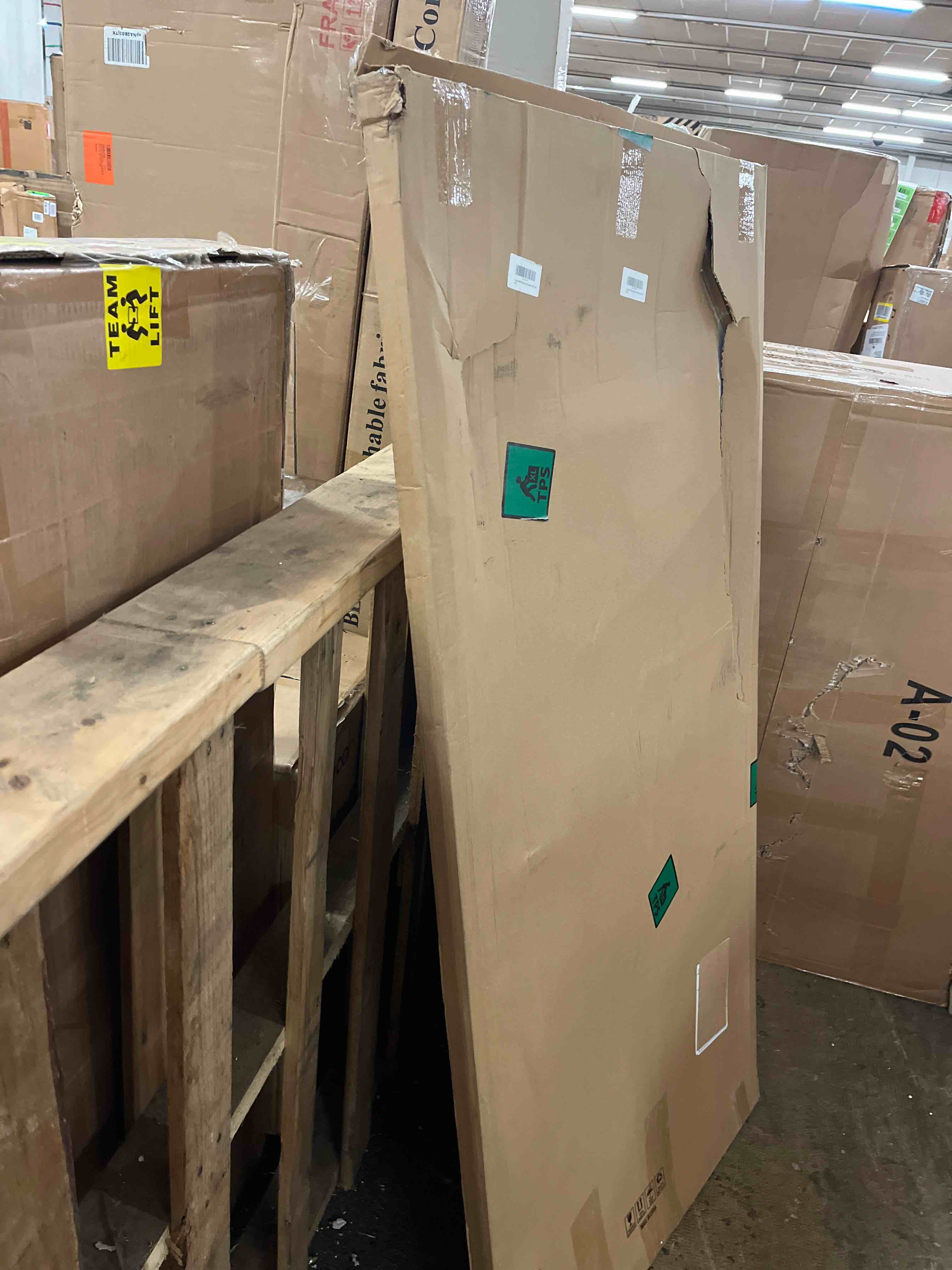 https://s3.amazonaws.com/lotting-images-prod/phillipi/GRN5785036_1709268042383.jpeg