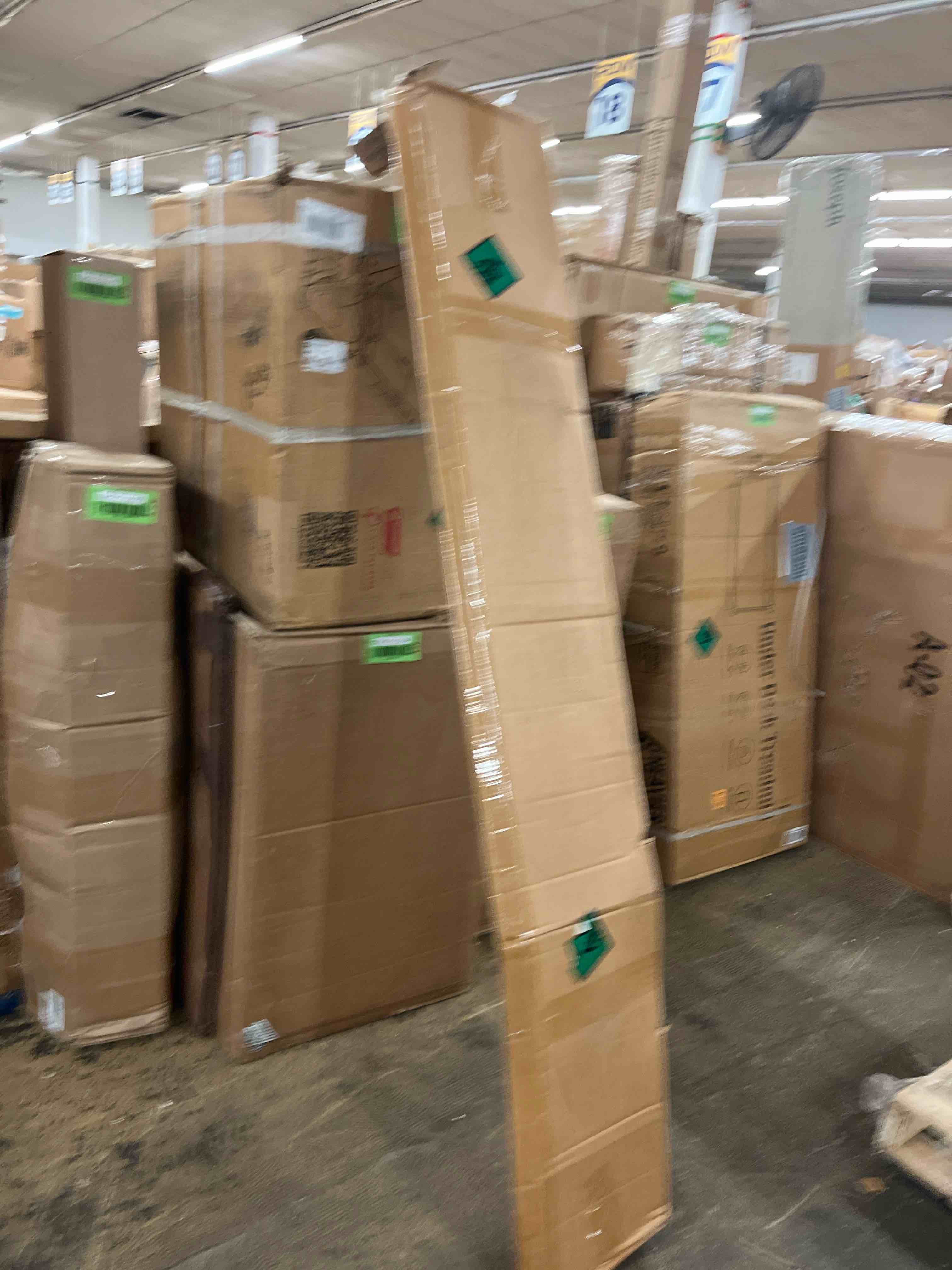 https://s3.amazonaws.com/lotting-images-prod/phillipi/GRN5785039_1709268834642.jpeg