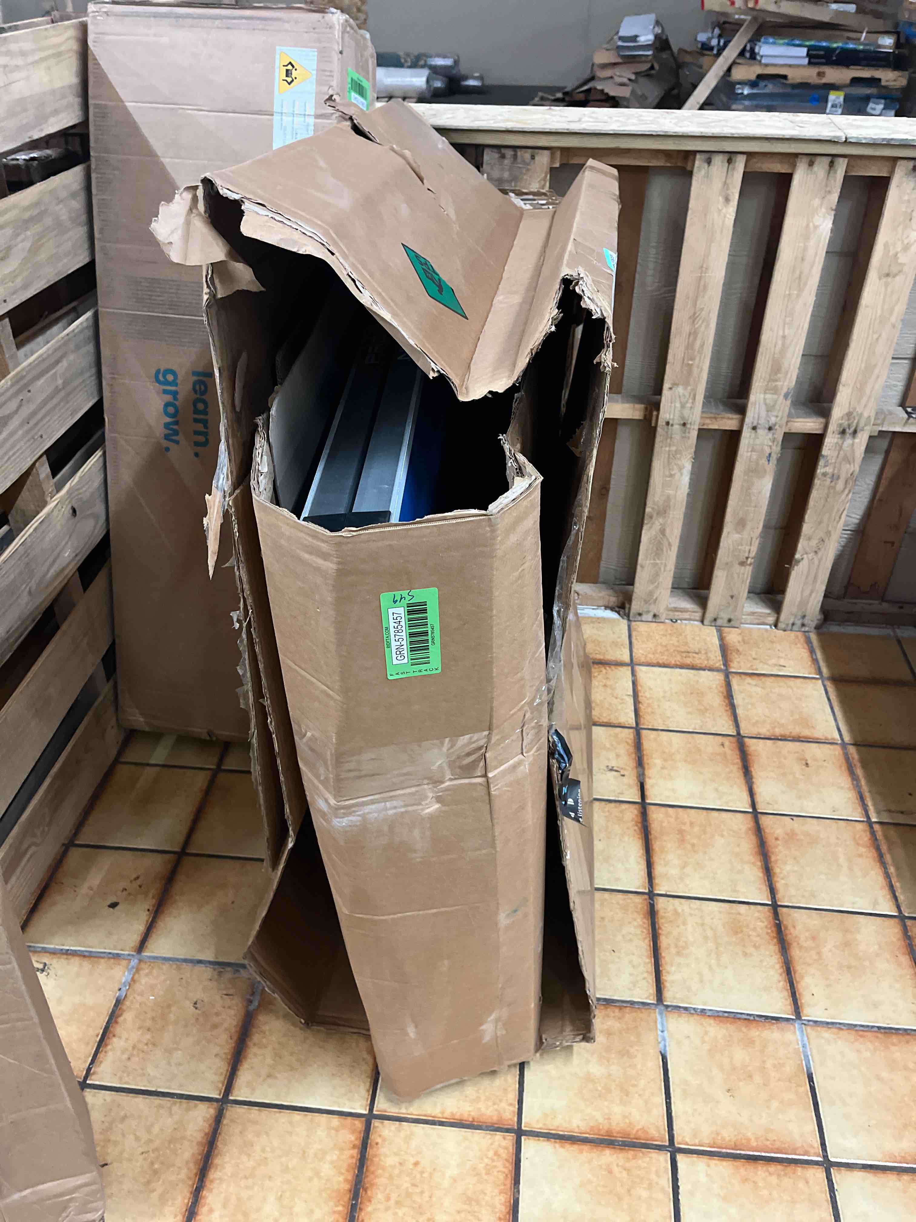 https://s3.amazonaws.com/lotting-images-prod/phillipi/GRN5785457_1709662070053.jpeg