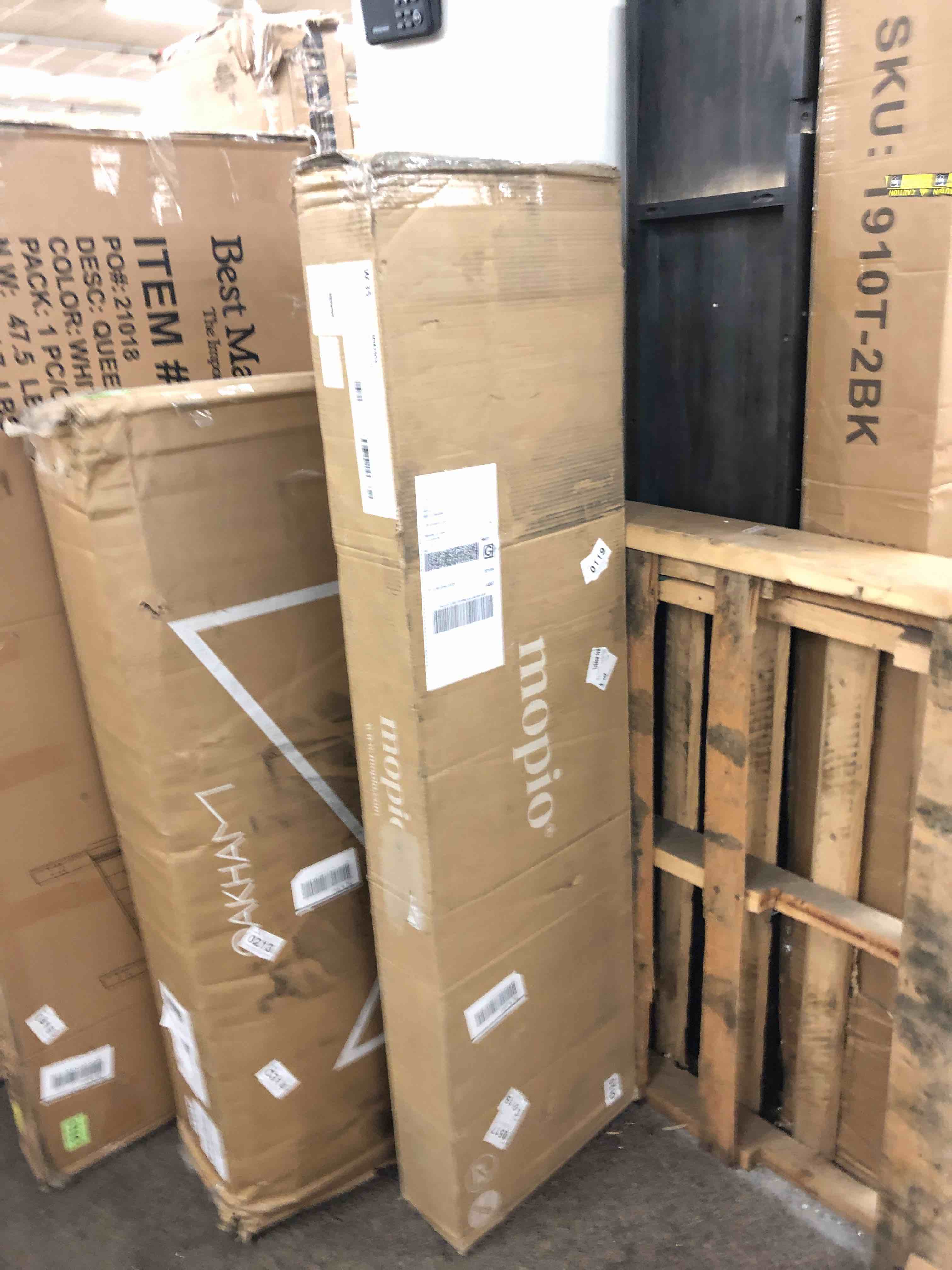 https://s3.amazonaws.com/lotting-images-prod/phillipi/GRN5786744_1717514823492.jpeg