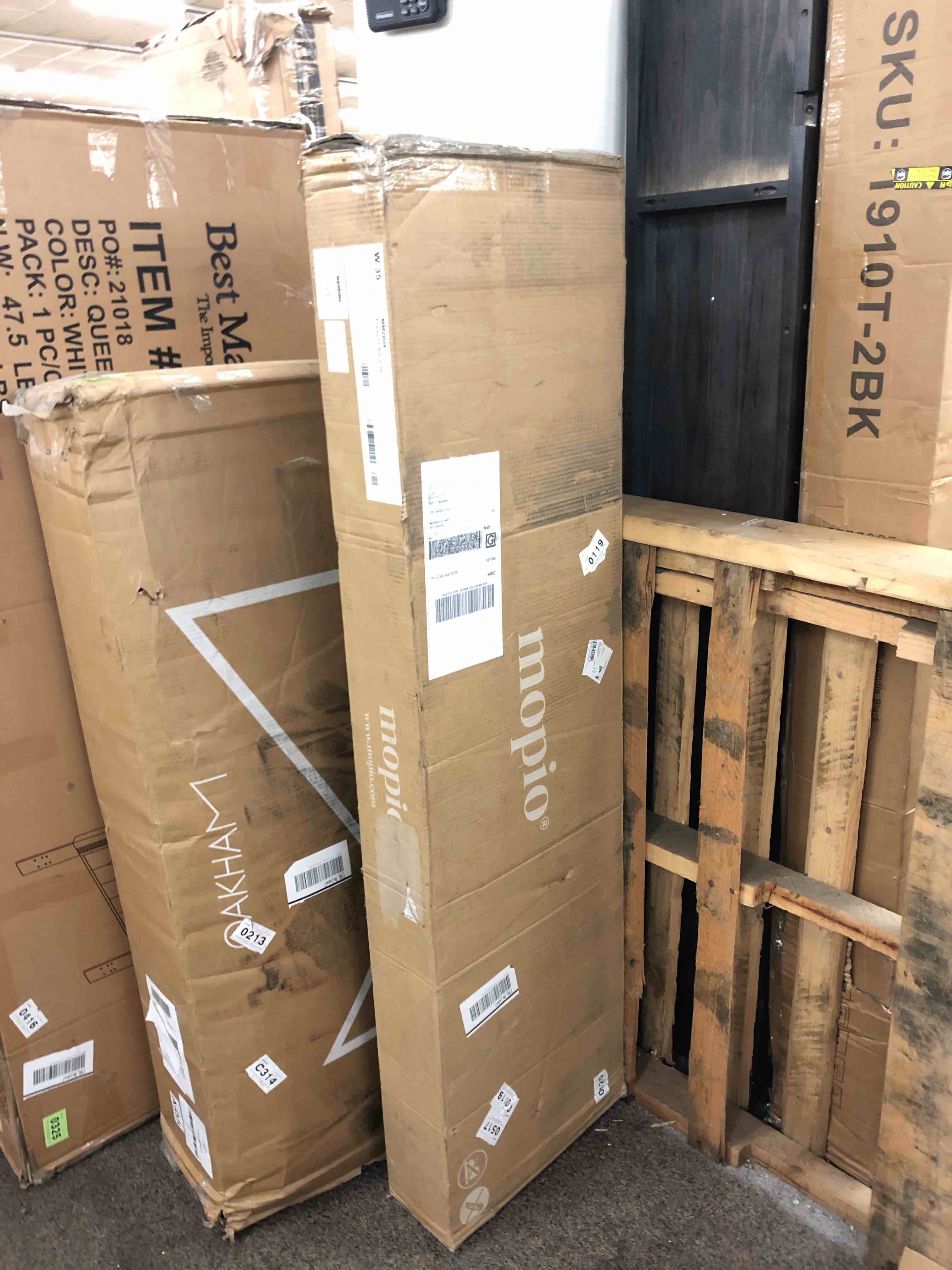 https://s3.amazonaws.com/lotting-images-prod/phillipi/GRN5786744_1717514824757.jpeg