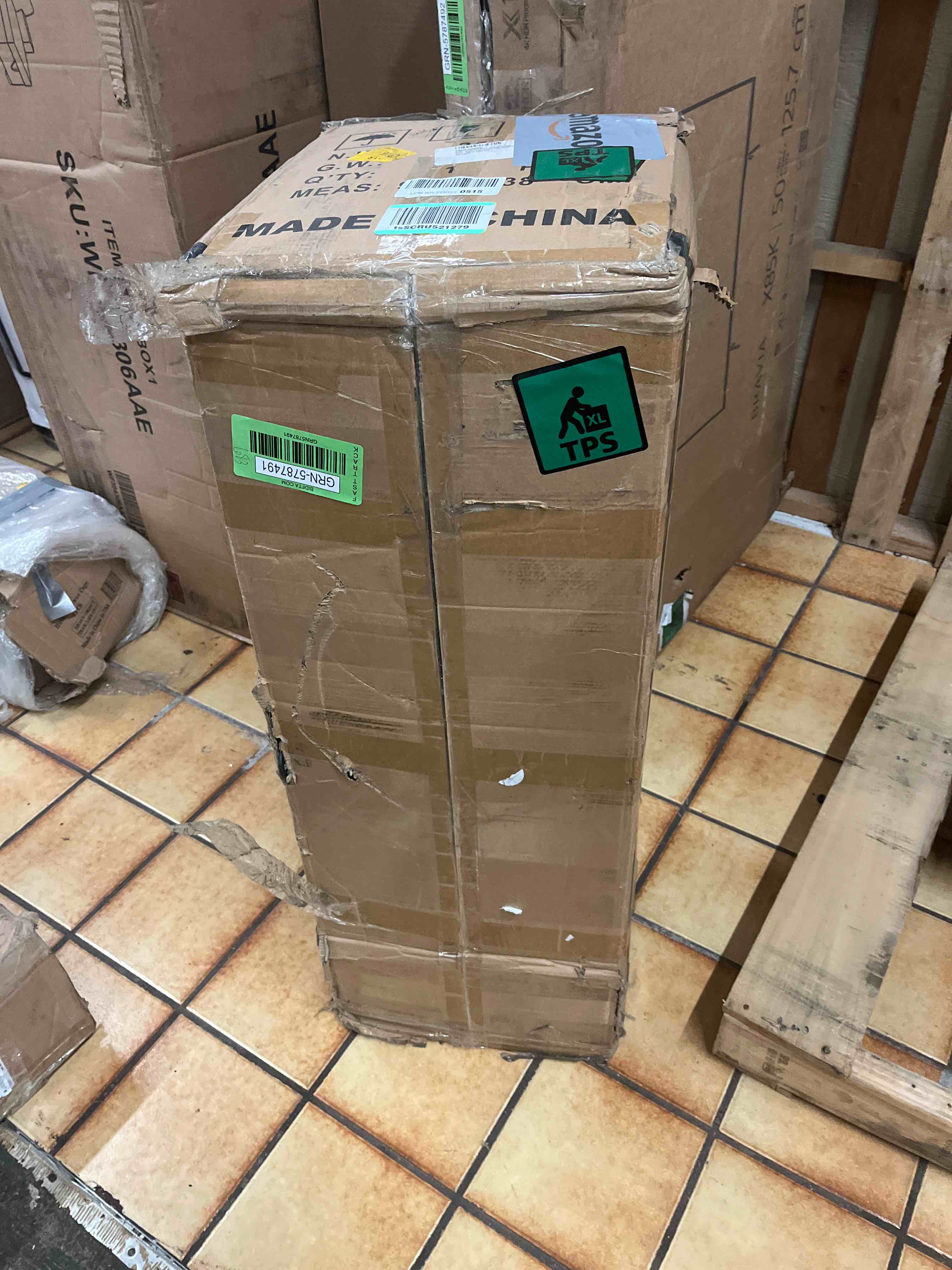 https://s3.amazonaws.com/lotting-images-prod/phillipi/GRN5787491_1712108530654.jpeg