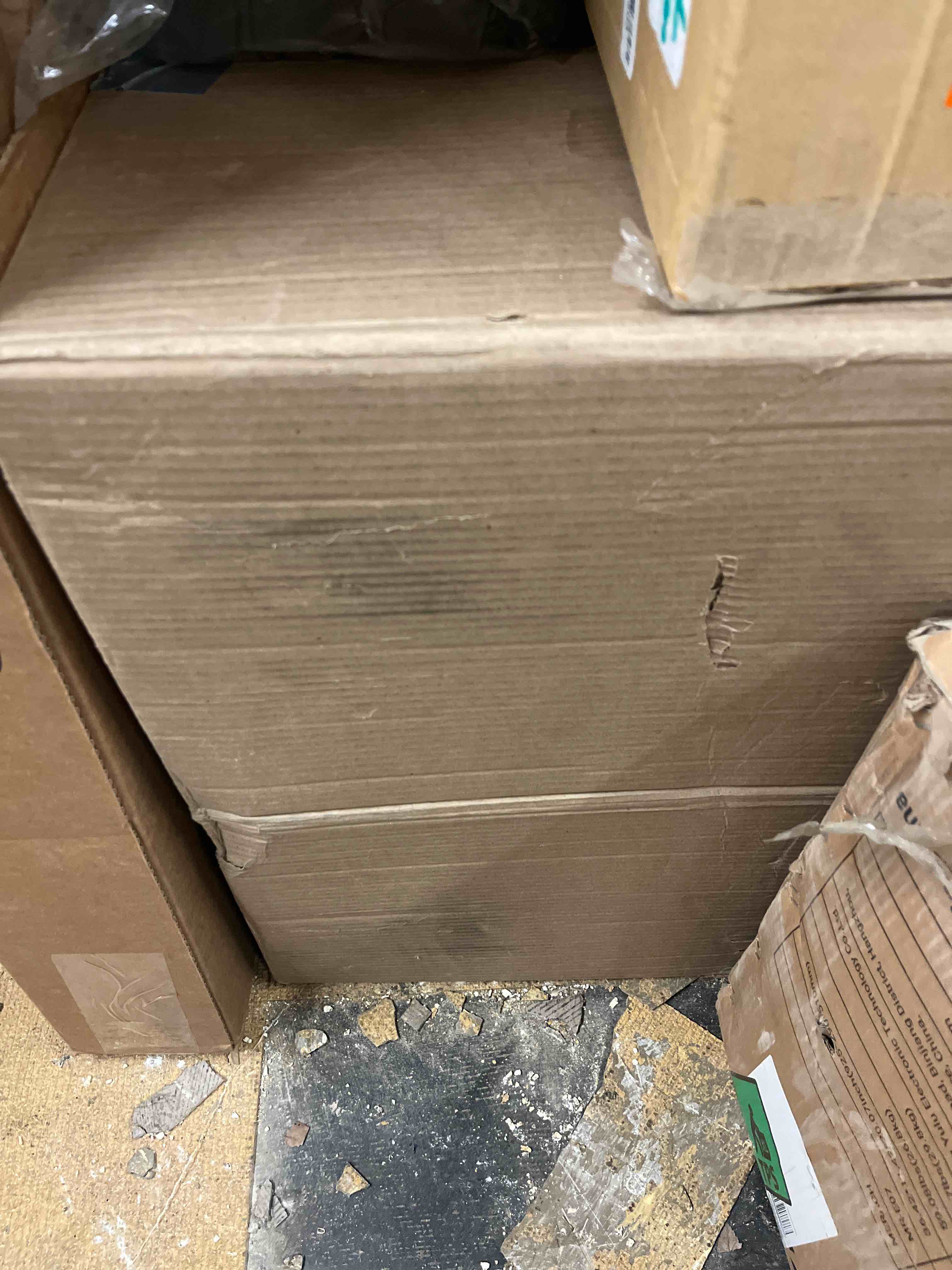 https://s3.amazonaws.com/lotting-images-prod/phillipi/GRN5787968_1713830472249.jpeg