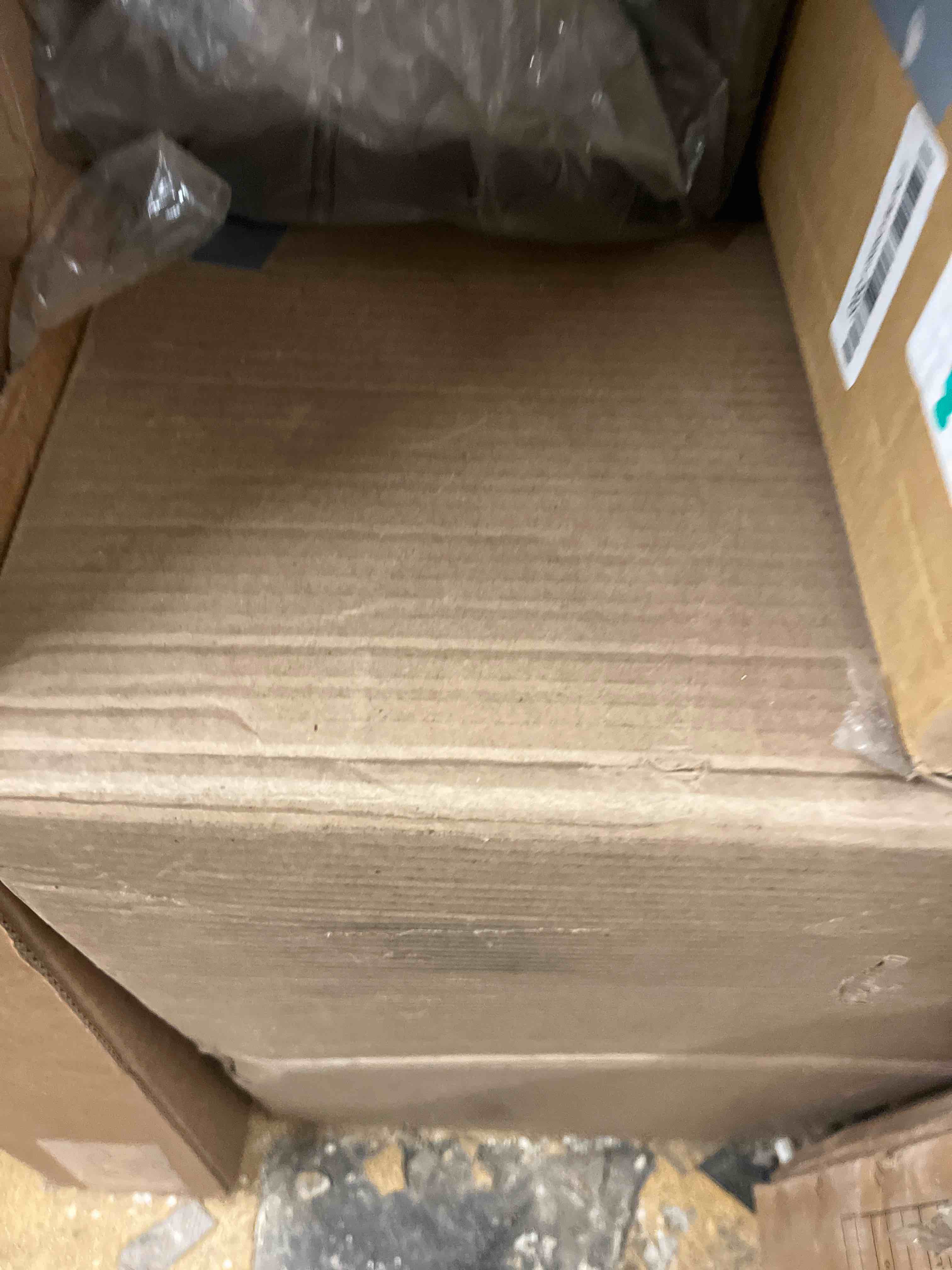https://s3.amazonaws.com/lotting-images-prod/phillipi/GRN5787968_1713830474459.jpeg