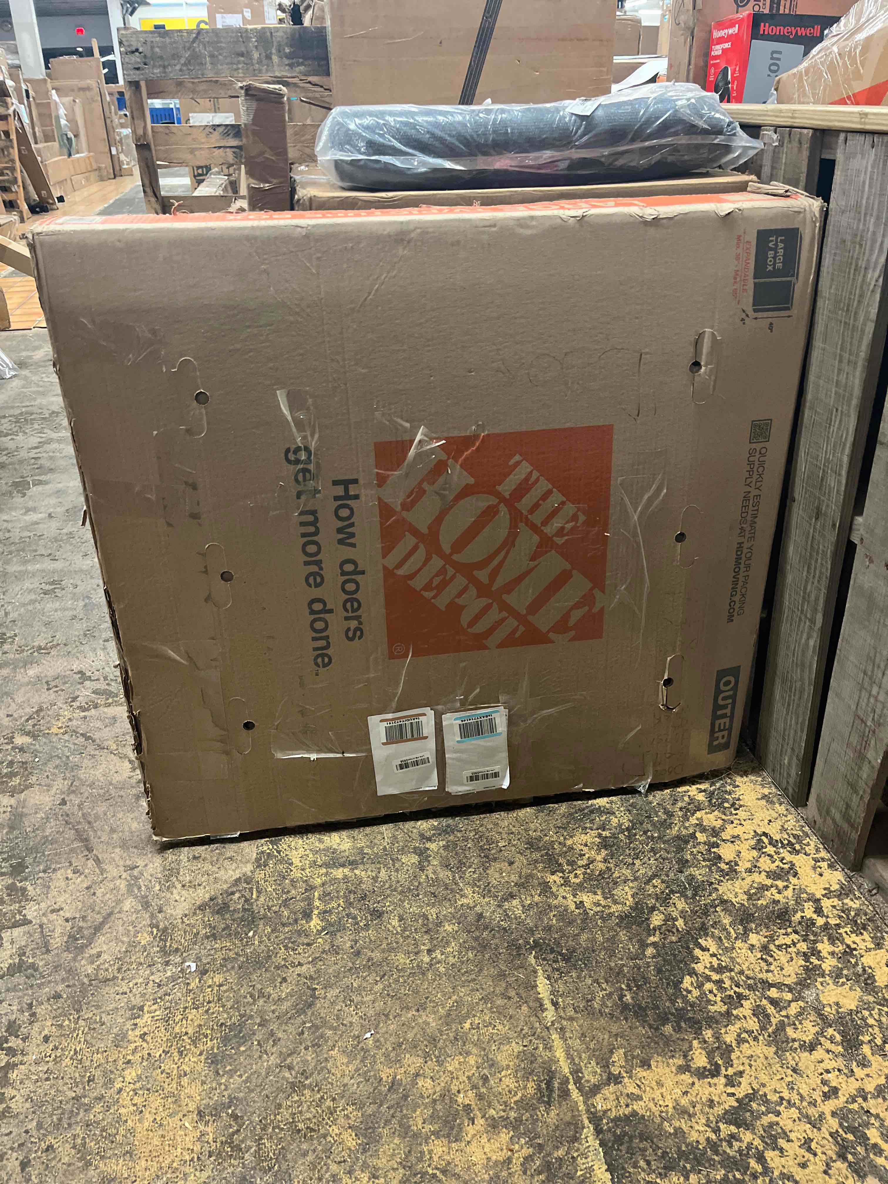 https://s3.amazonaws.com/lotting-images-prod/phillipi/GRN5788735_1714717196921.jpeg