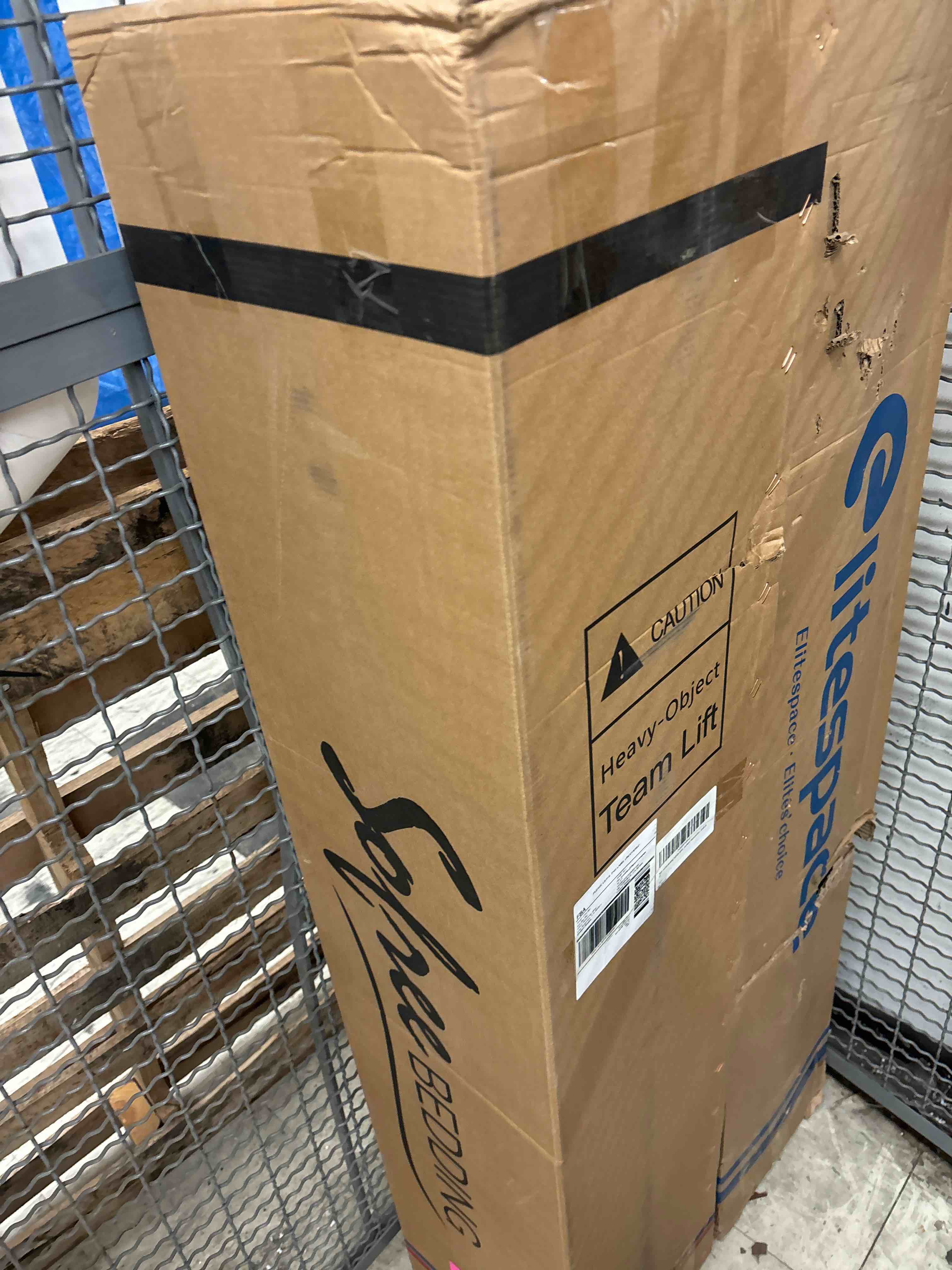 https://s3.amazonaws.com/lotting-images-prod/phillipi/GRN5789463_1710902397418.jpeg