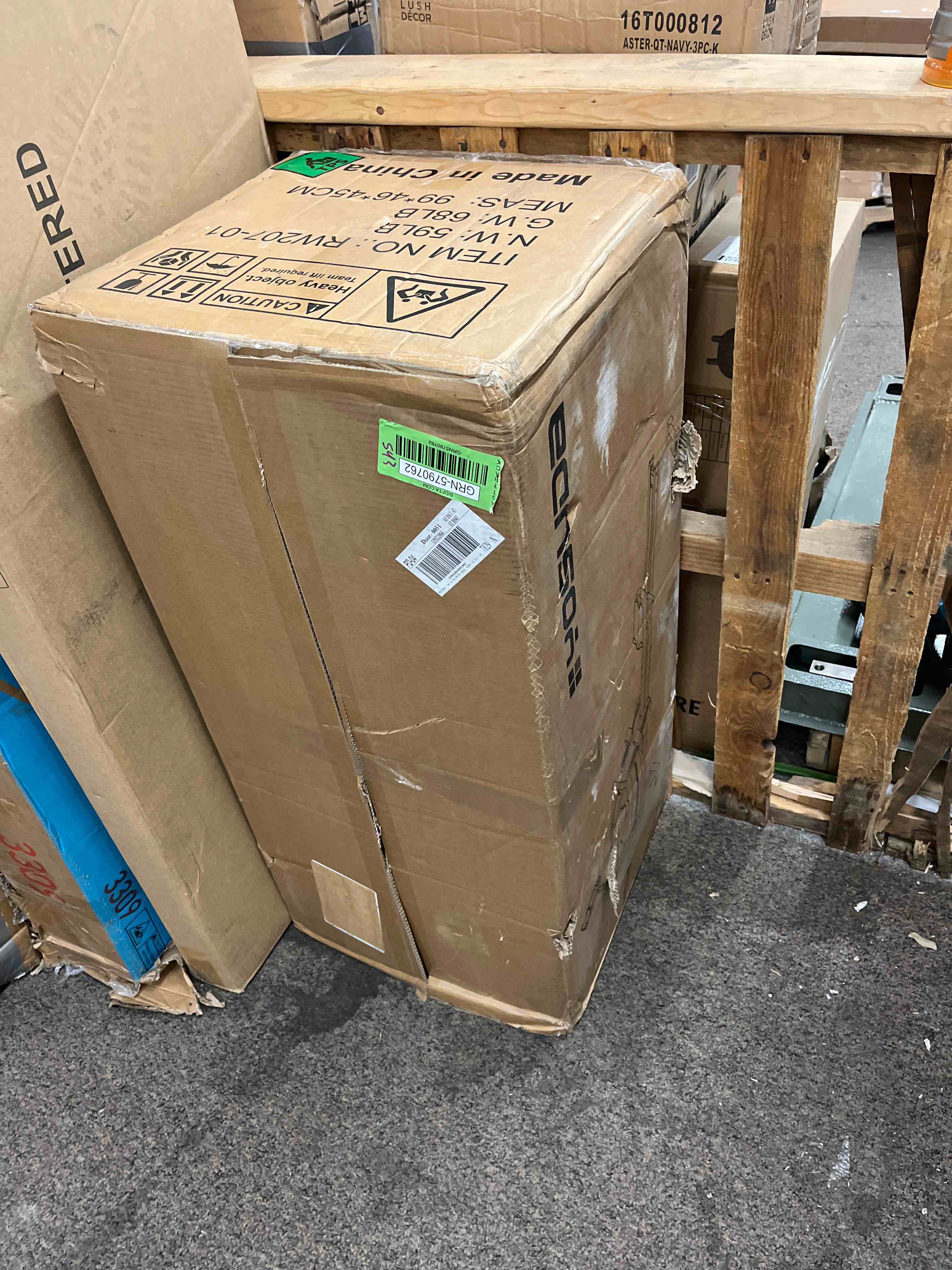 https://s3.amazonaws.com/lotting-images-prod/phillipi/GRN5790762_1710474179555.jpeg