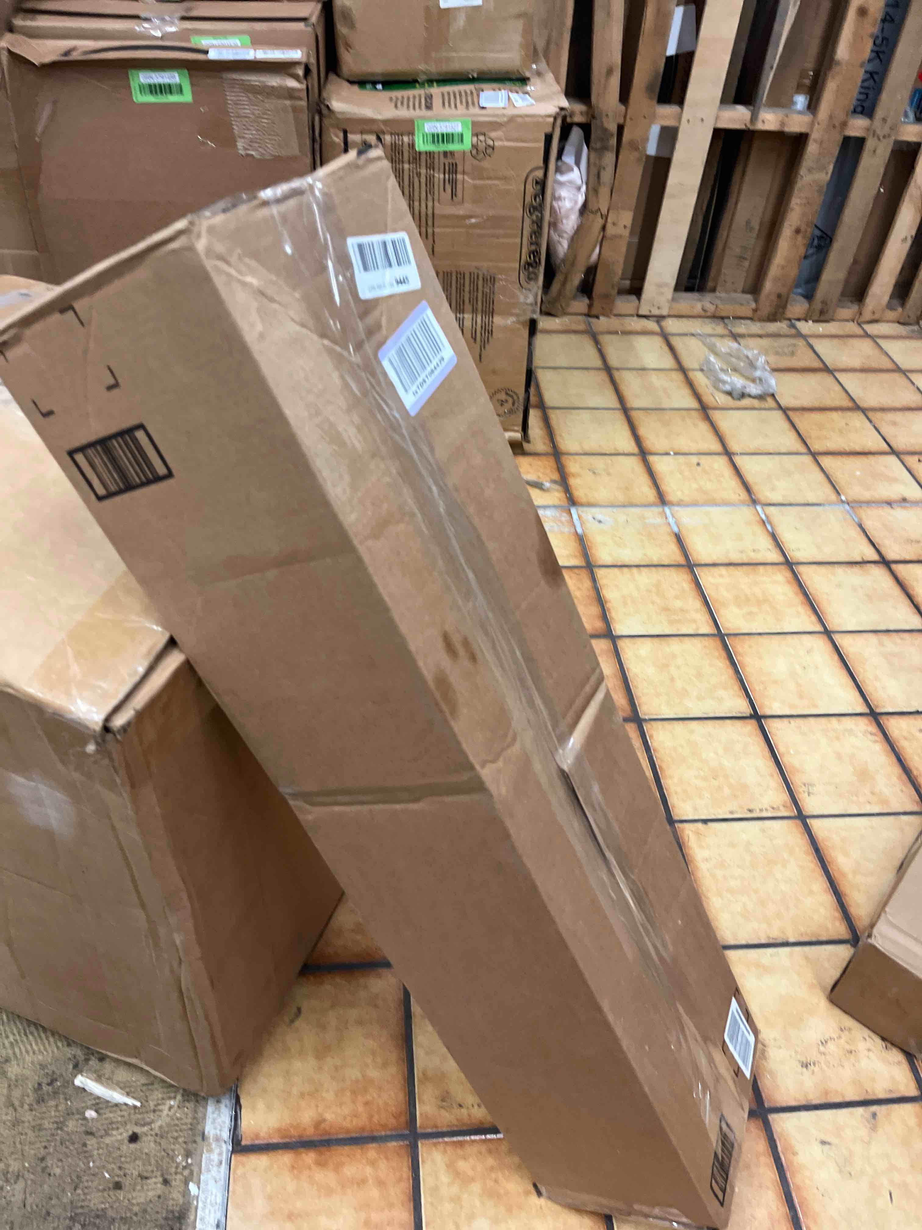 https://s3.amazonaws.com/lotting-images-prod/phillipi/GRN5791499_1711063612965.jpeg