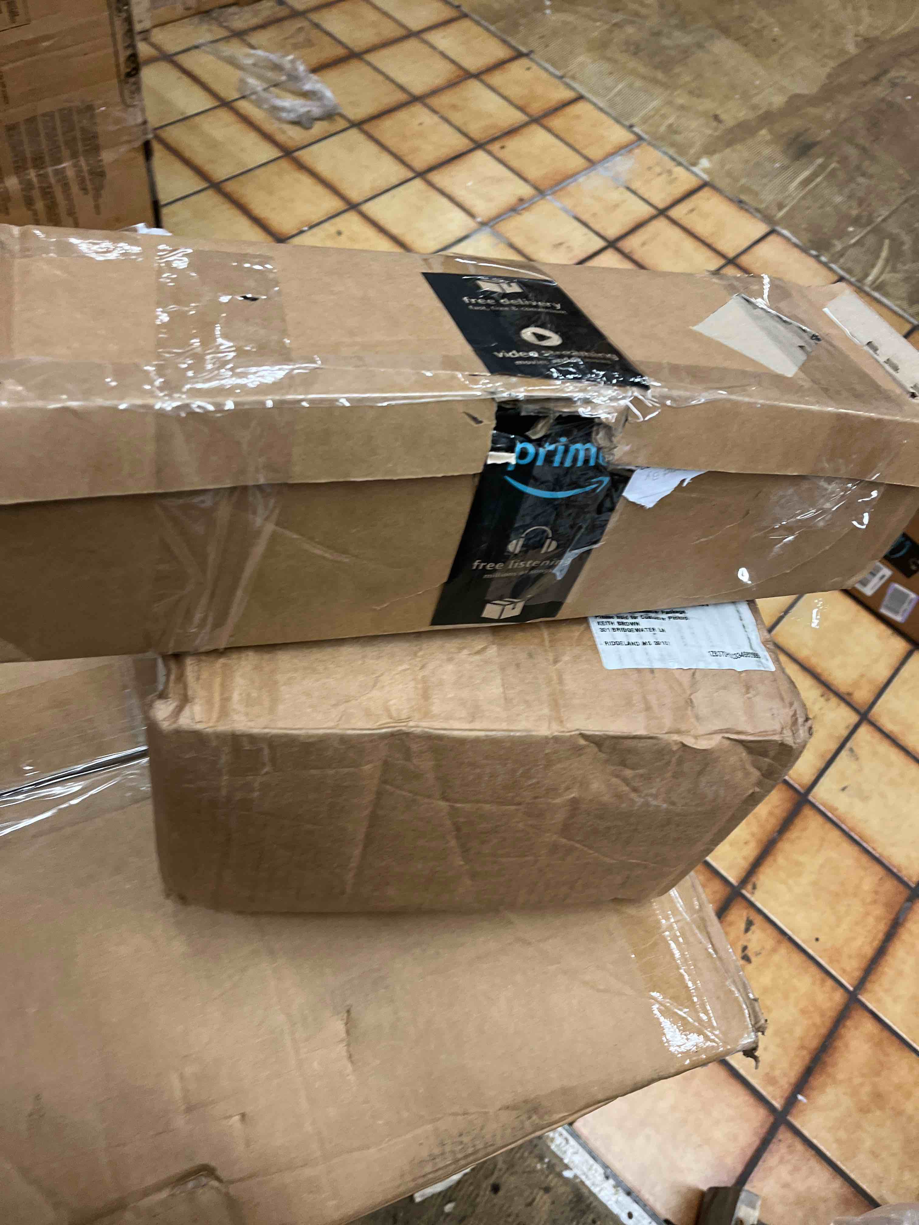 https://s3.amazonaws.com/lotting-images-prod/phillipi/GRN5791500_1711063777715.jpeg