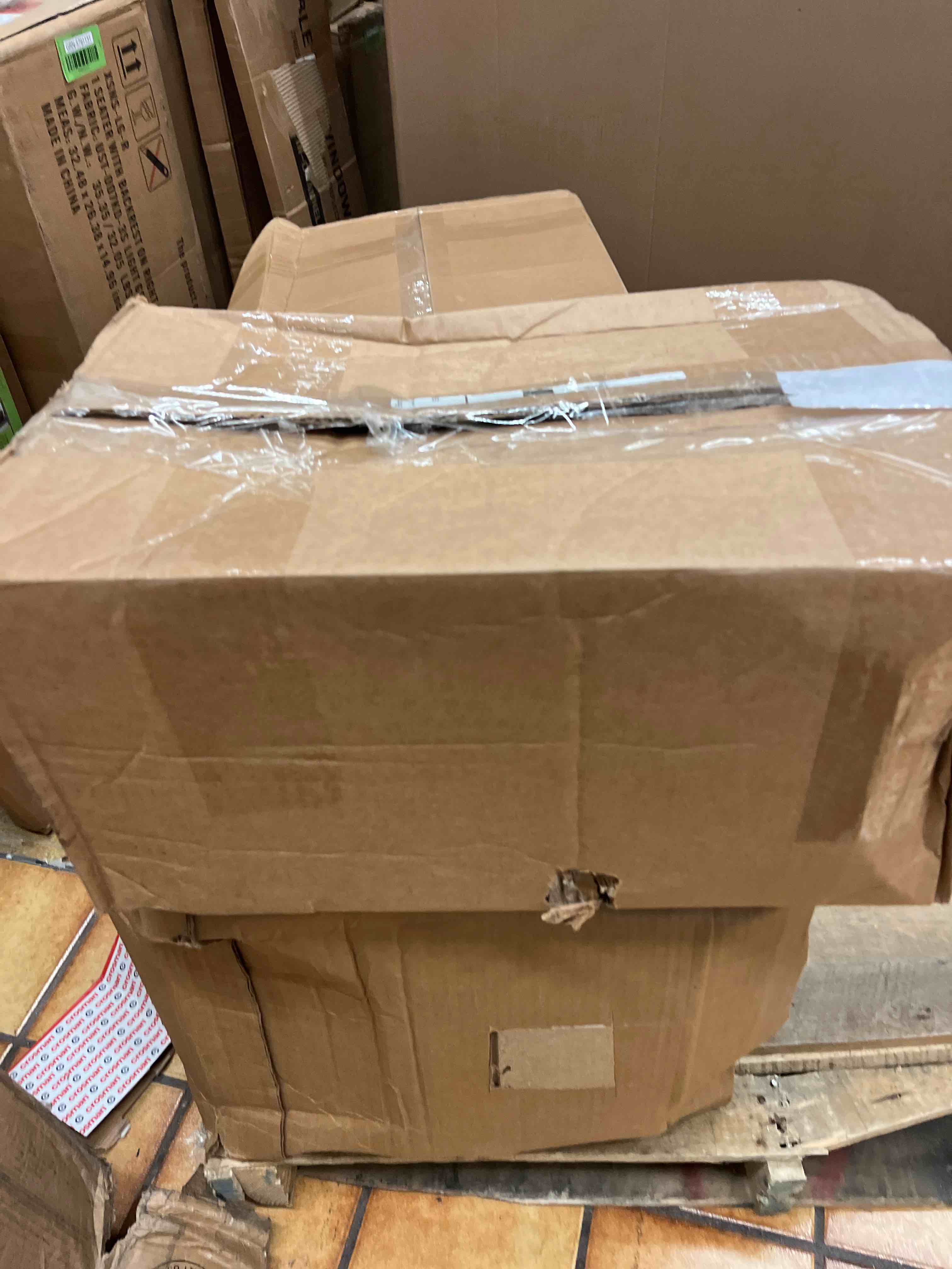 https://s3.amazonaws.com/lotting-images-prod/phillipi/GRN5791519_1711064686039.jpeg