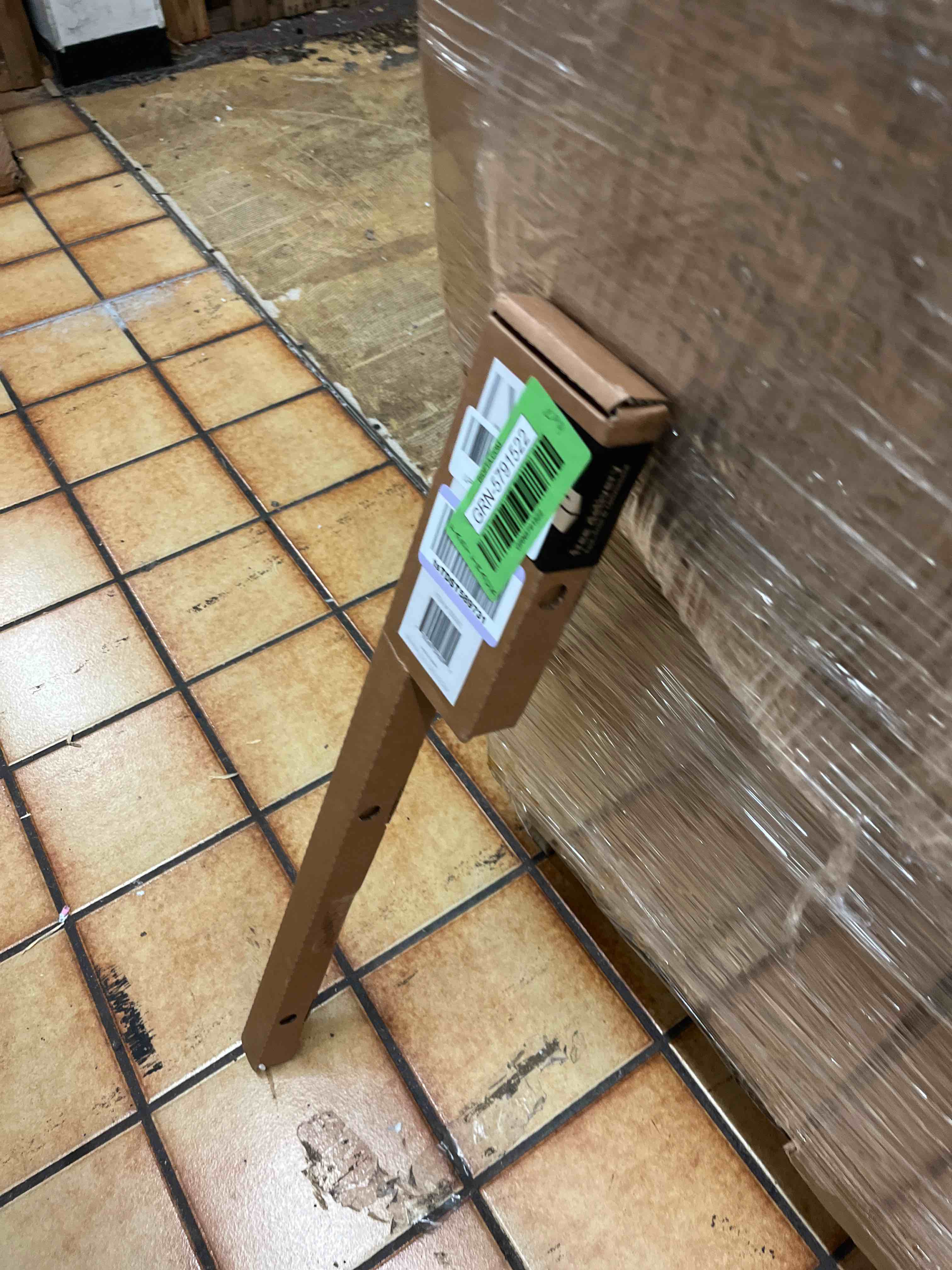 https://s3.amazonaws.com/lotting-images-prod/phillipi/GRN5791522_1711064547737.jpeg