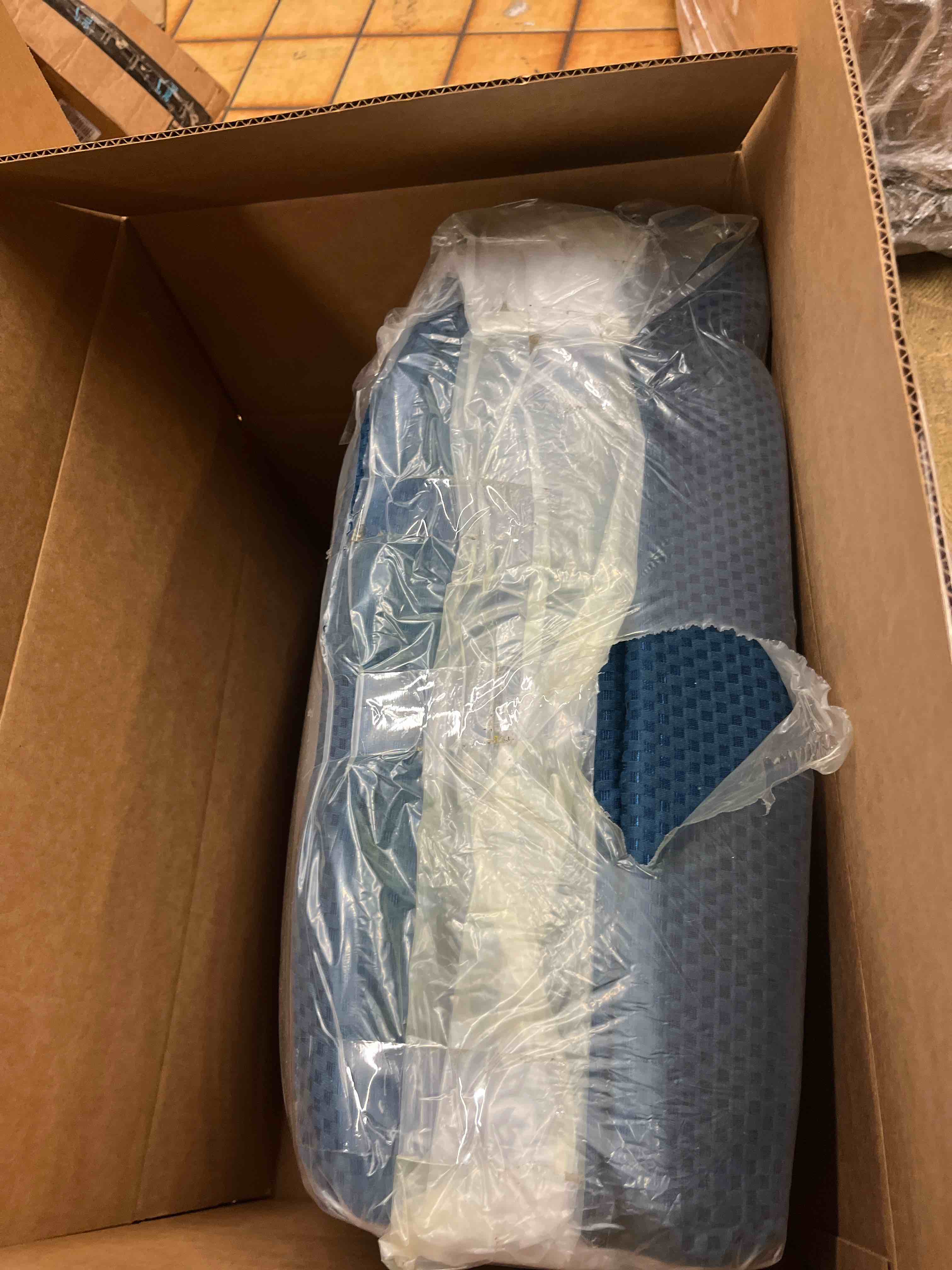 https://s3.amazonaws.com/lotting-images-prod/phillipi/GRN5791529_1711061392762.jpeg