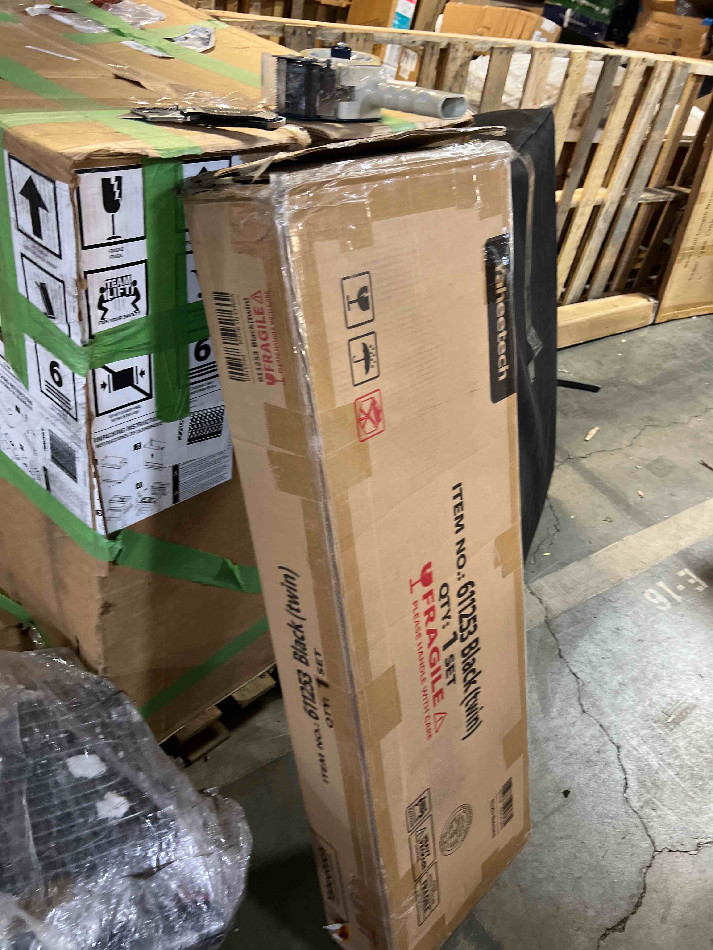 https://s3.amazonaws.com/lotting-images-prod/phillipi/GRN6033269_1721763606168.jpeg