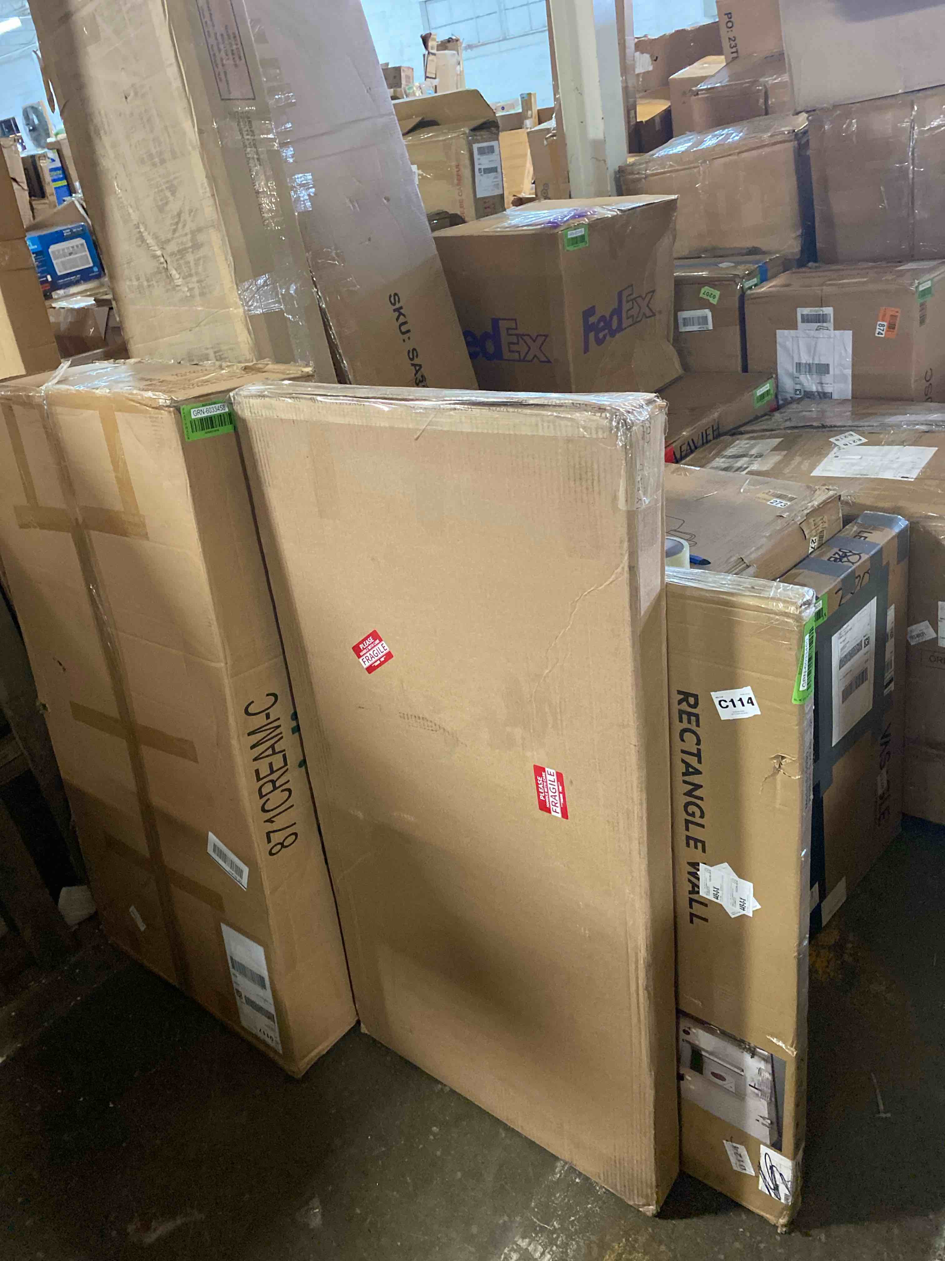https://s3.amazonaws.com/lotting-images-prod/phillipi/GRN6033461_1715182117966.jpeg
