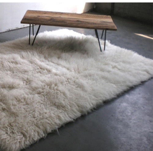 Shaggy Wool Off White Area Rug (7' x 10')