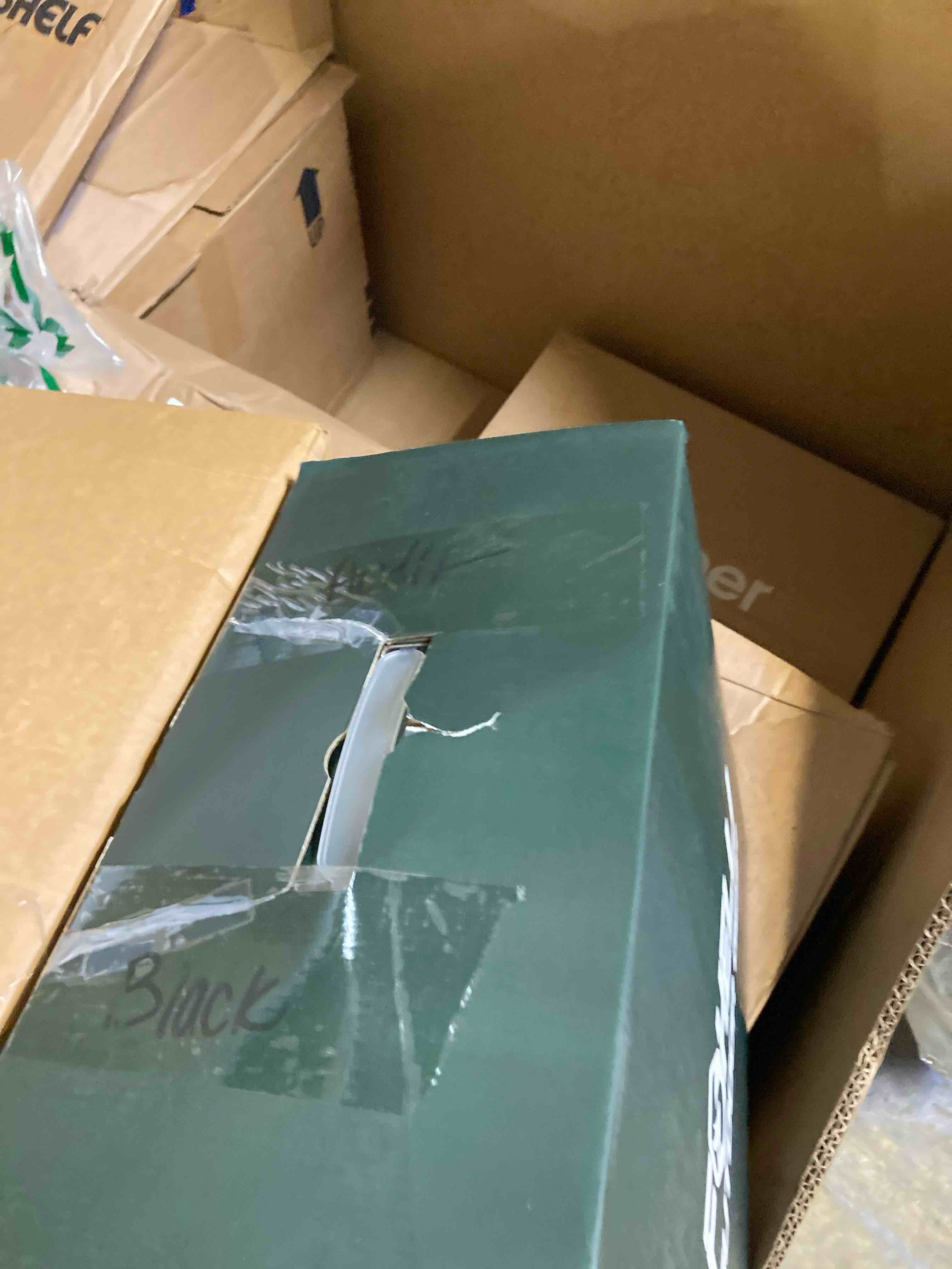 https://s3.amazonaws.com/lotting-images-prod/phillipi/GRN6034573_1715889158200.jpeg