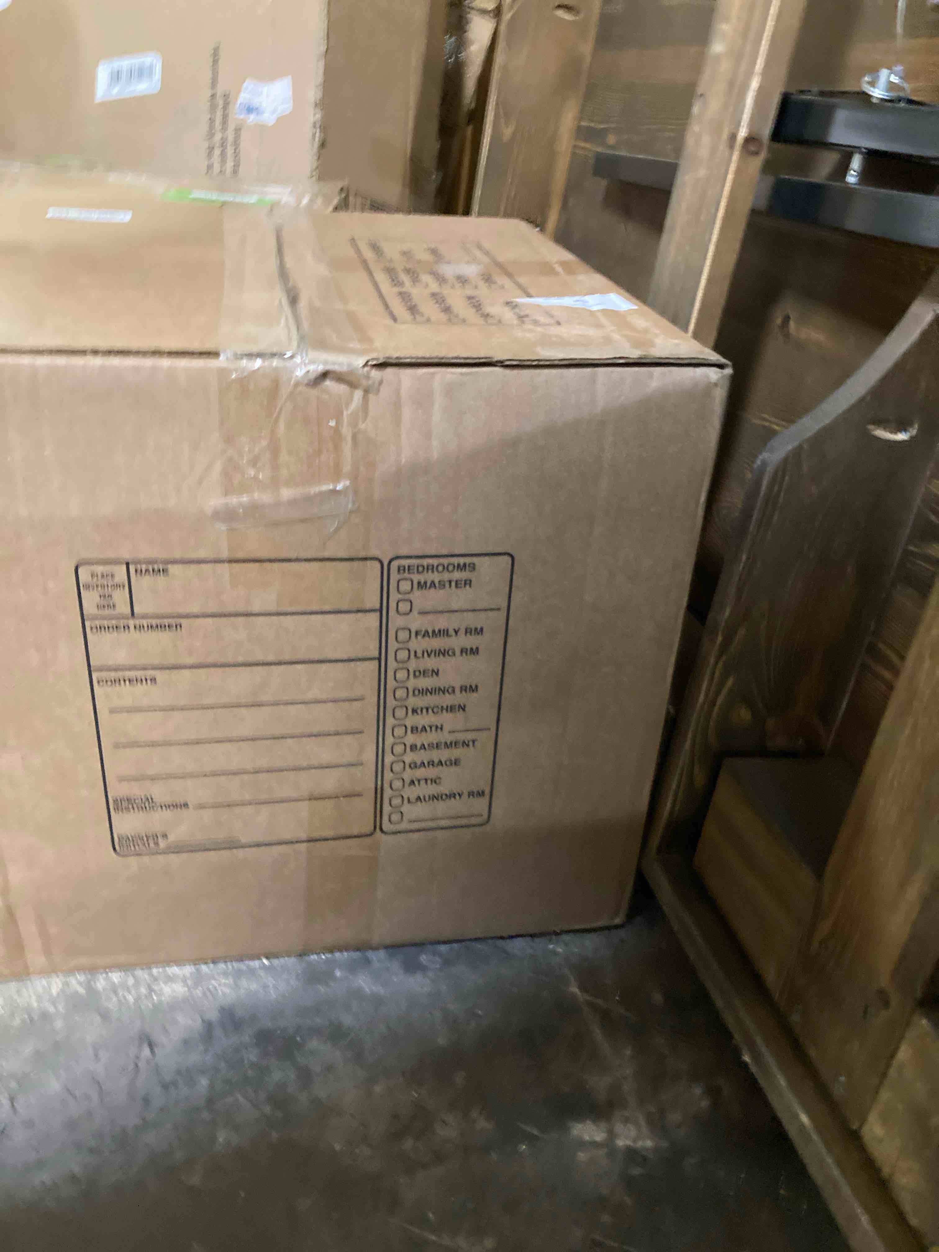 https://s3.amazonaws.com/lotting-images-prod/phillipi/GRN6034626_1715876335423.jpeg