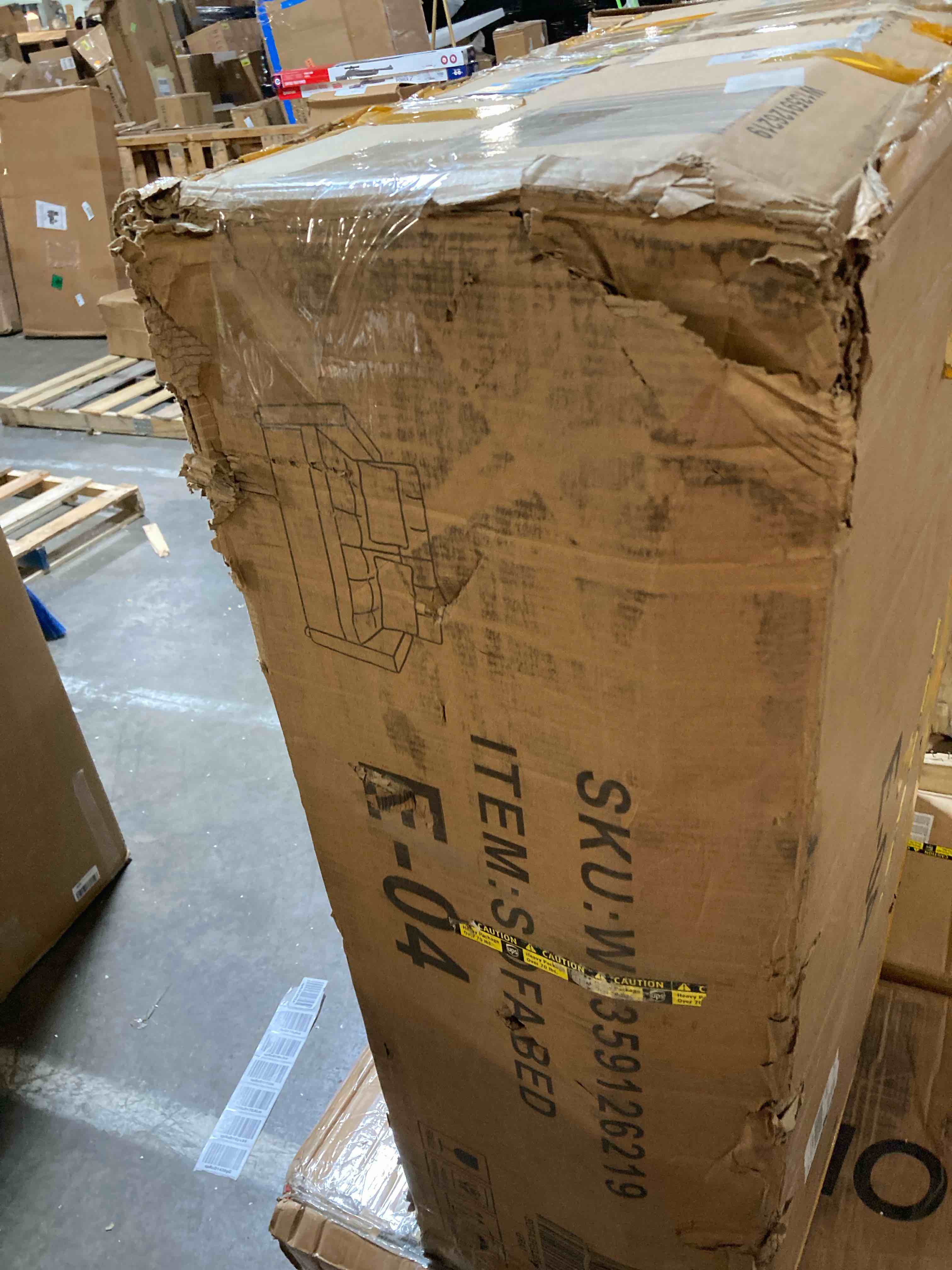 https://s3.amazonaws.com/lotting-images-prod/phillipi/GRN6035348_1713558069048.jpeg