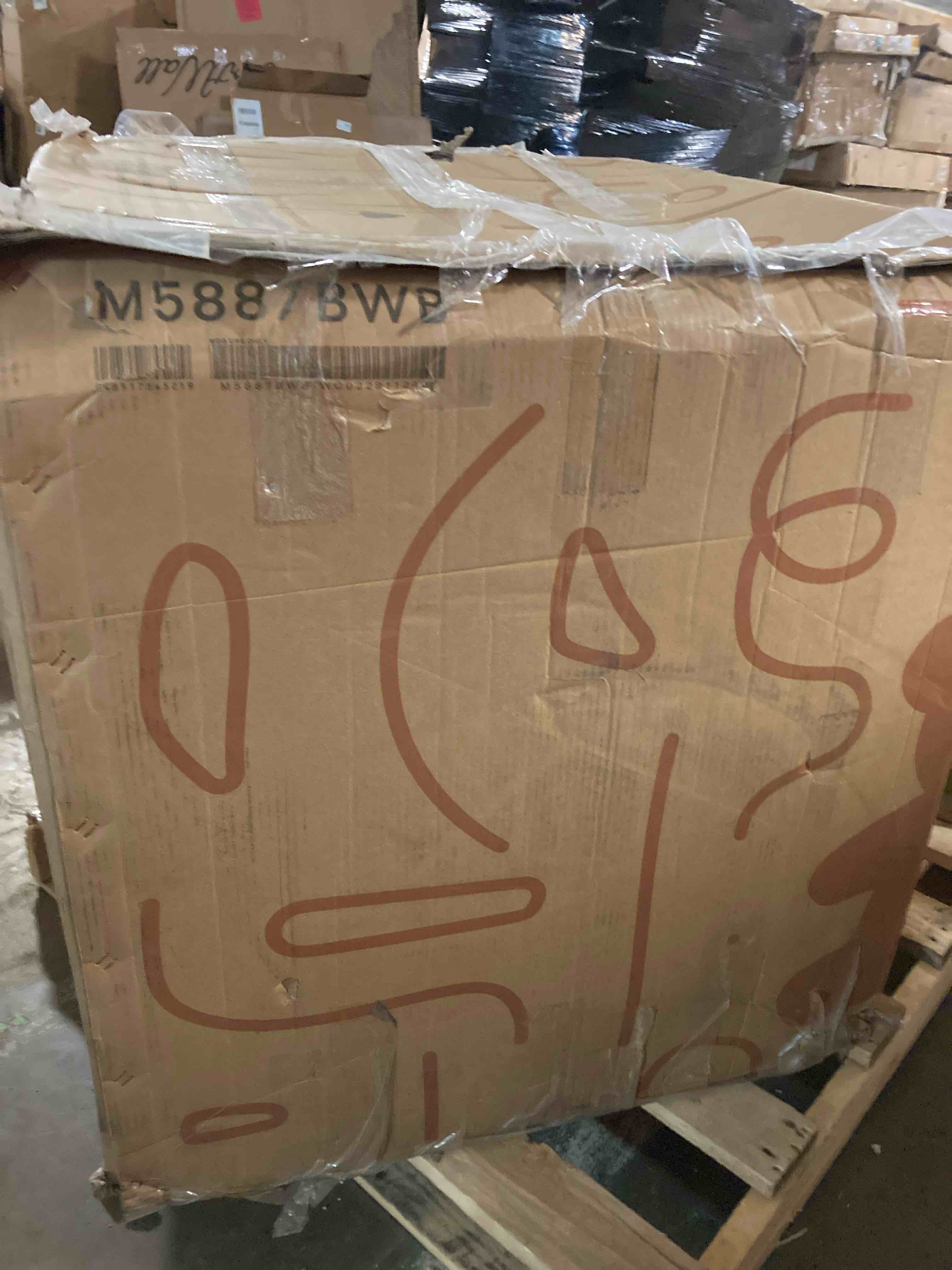 https://s3.amazonaws.com/lotting-images-prod/phillipi/GRN6036213_1714504454358.jpeg