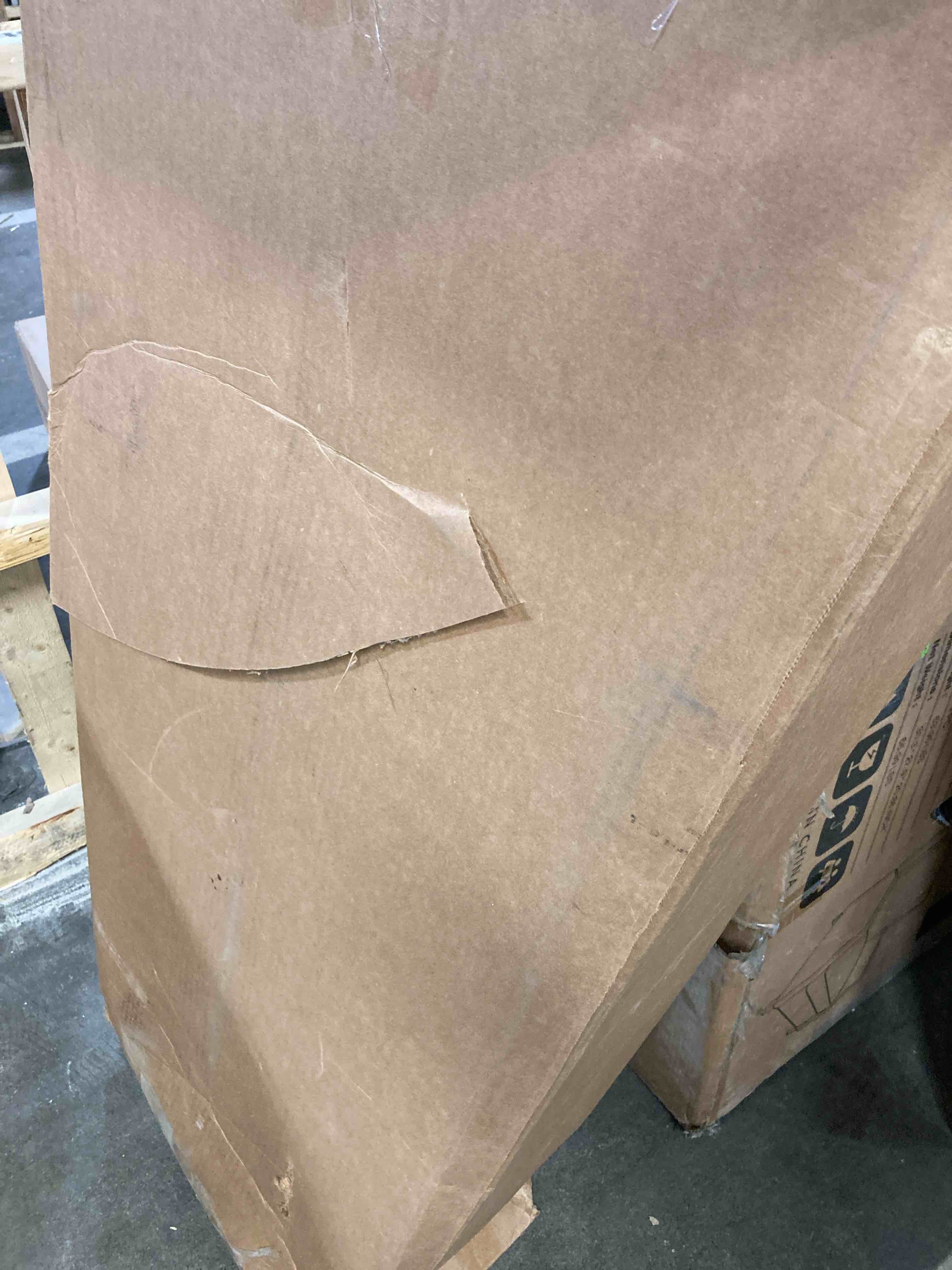 https://s3.amazonaws.com/lotting-images-prod/phillipi/GRN6037084_1723484123014.jpeg