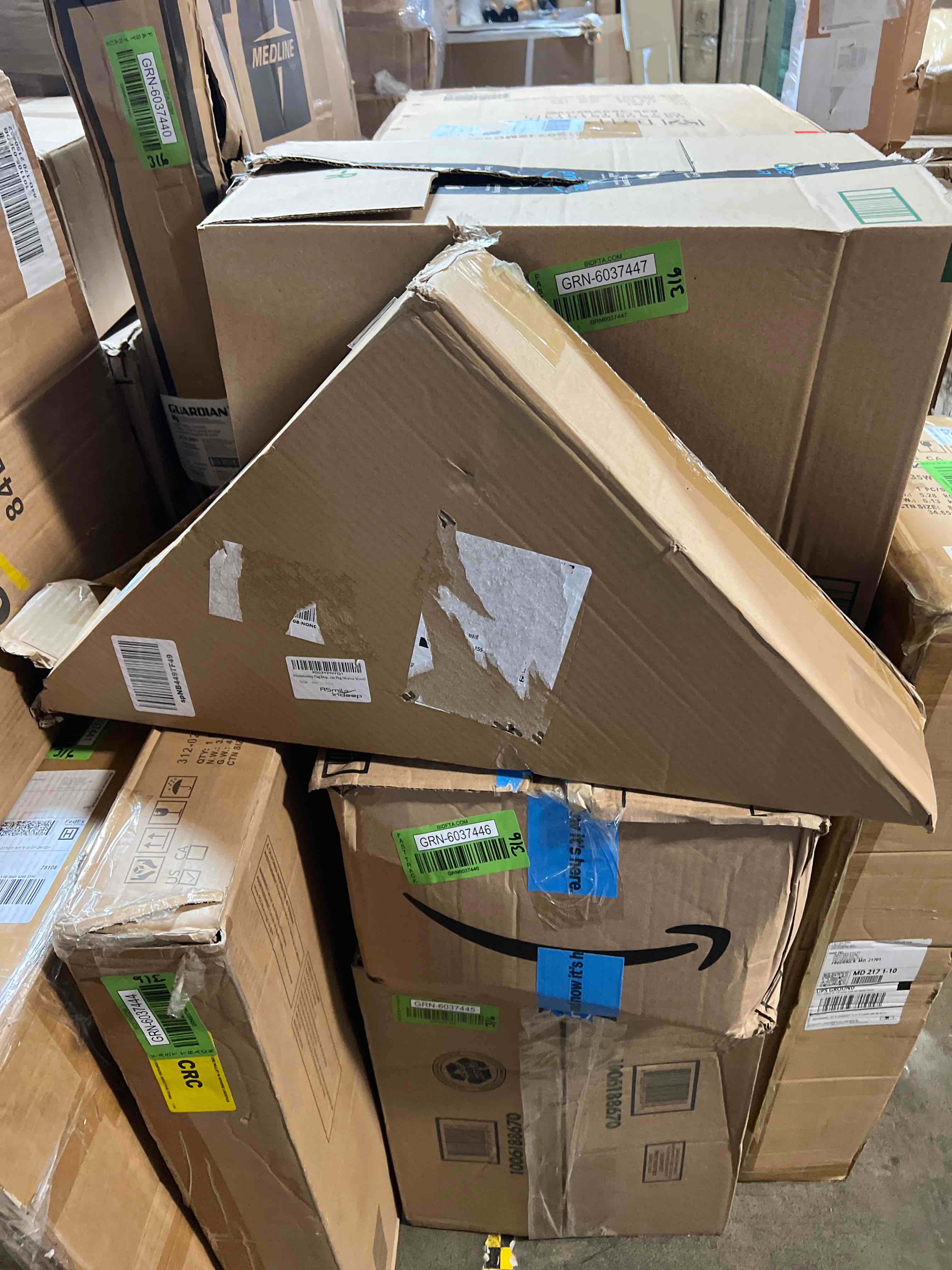 https://s3.amazonaws.com/lotting-images-prod/phillipi/GRN6037451_1724265263713.jpeg