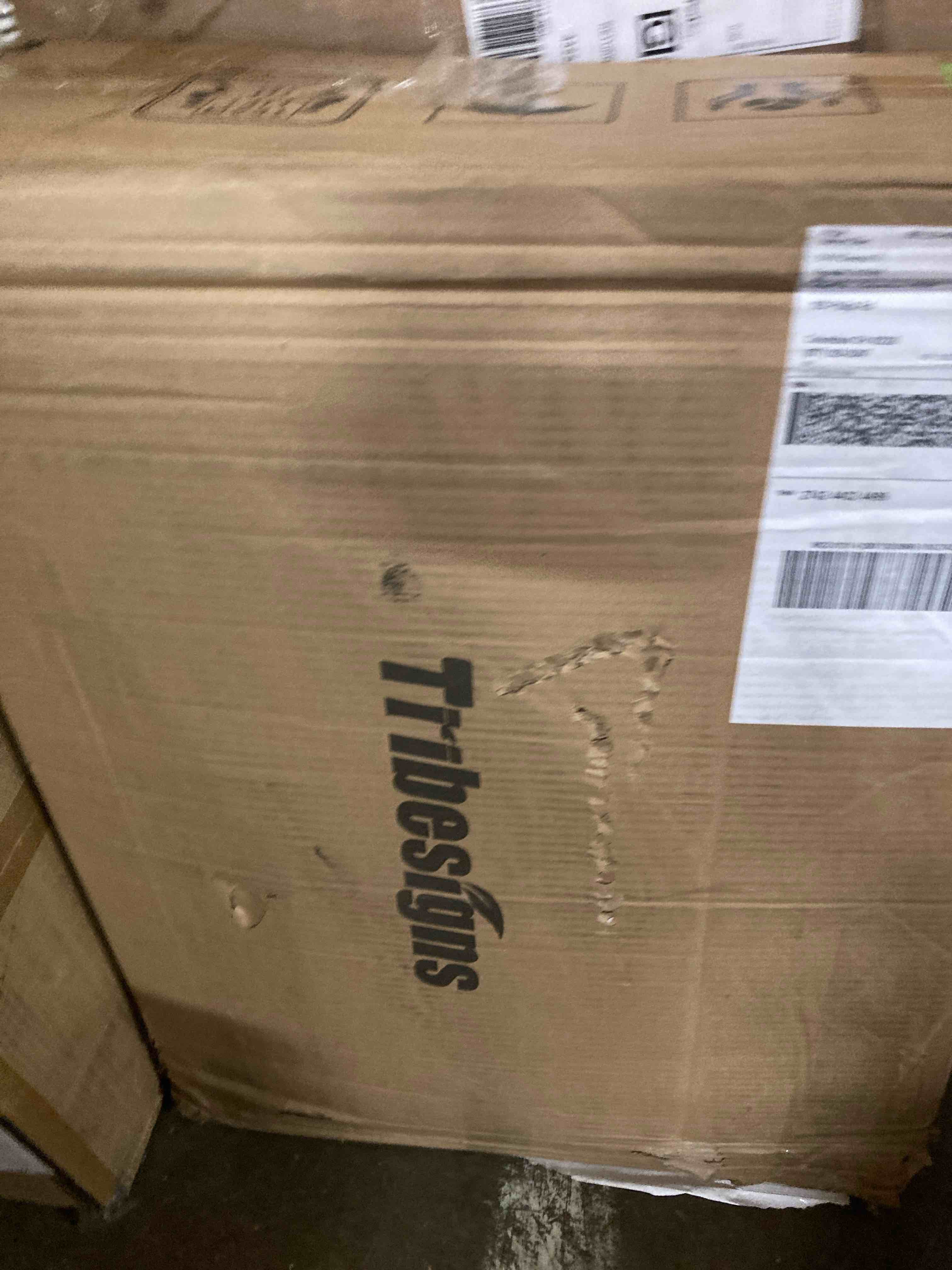 https://s3.amazonaws.com/lotting-images-prod/phillipi/GRN6040959_1716317492344.jpeg