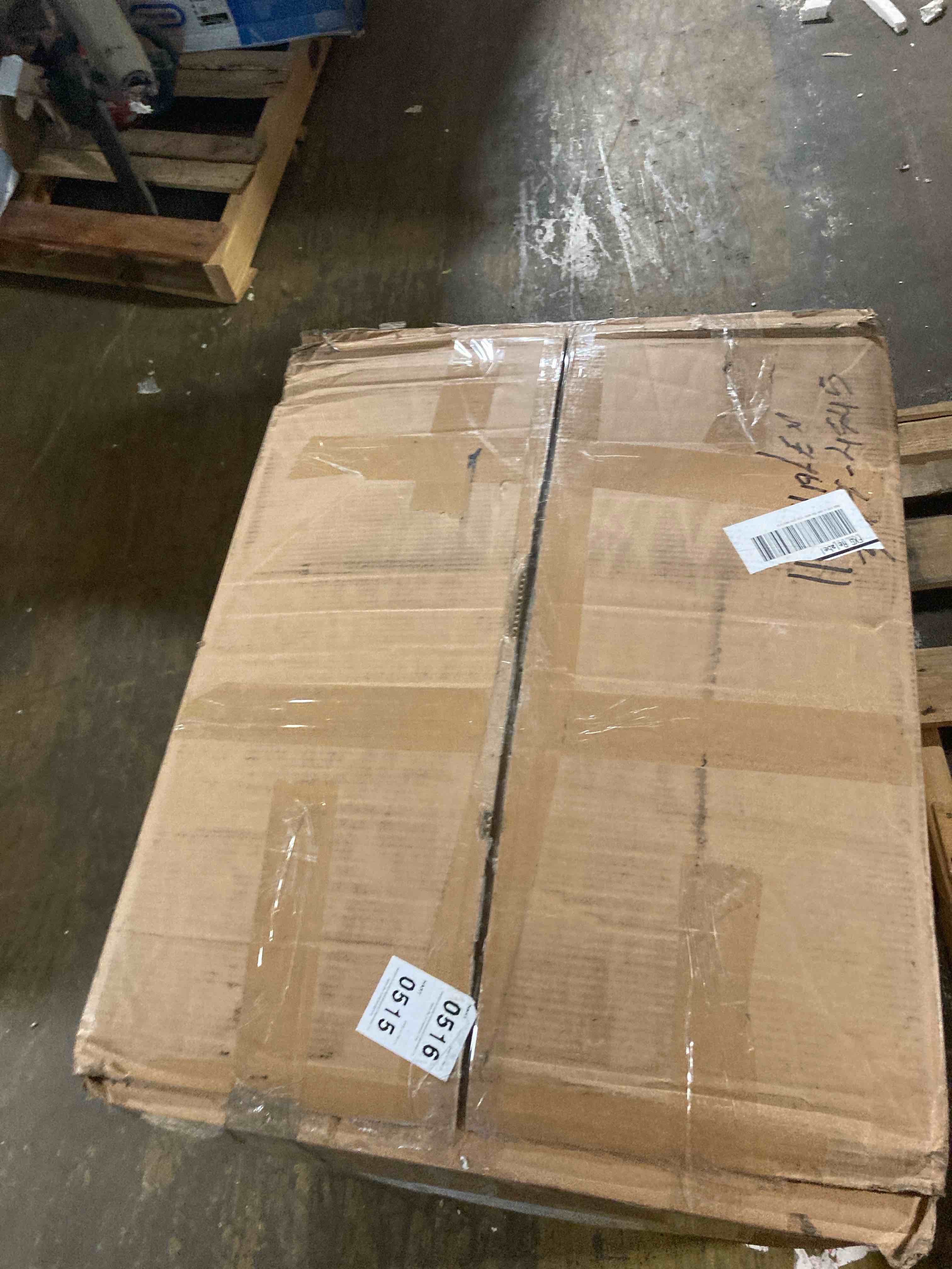 https://s3.amazonaws.com/lotting-images-prod/phillipi/GRN6040960_1716316718818.jpeg