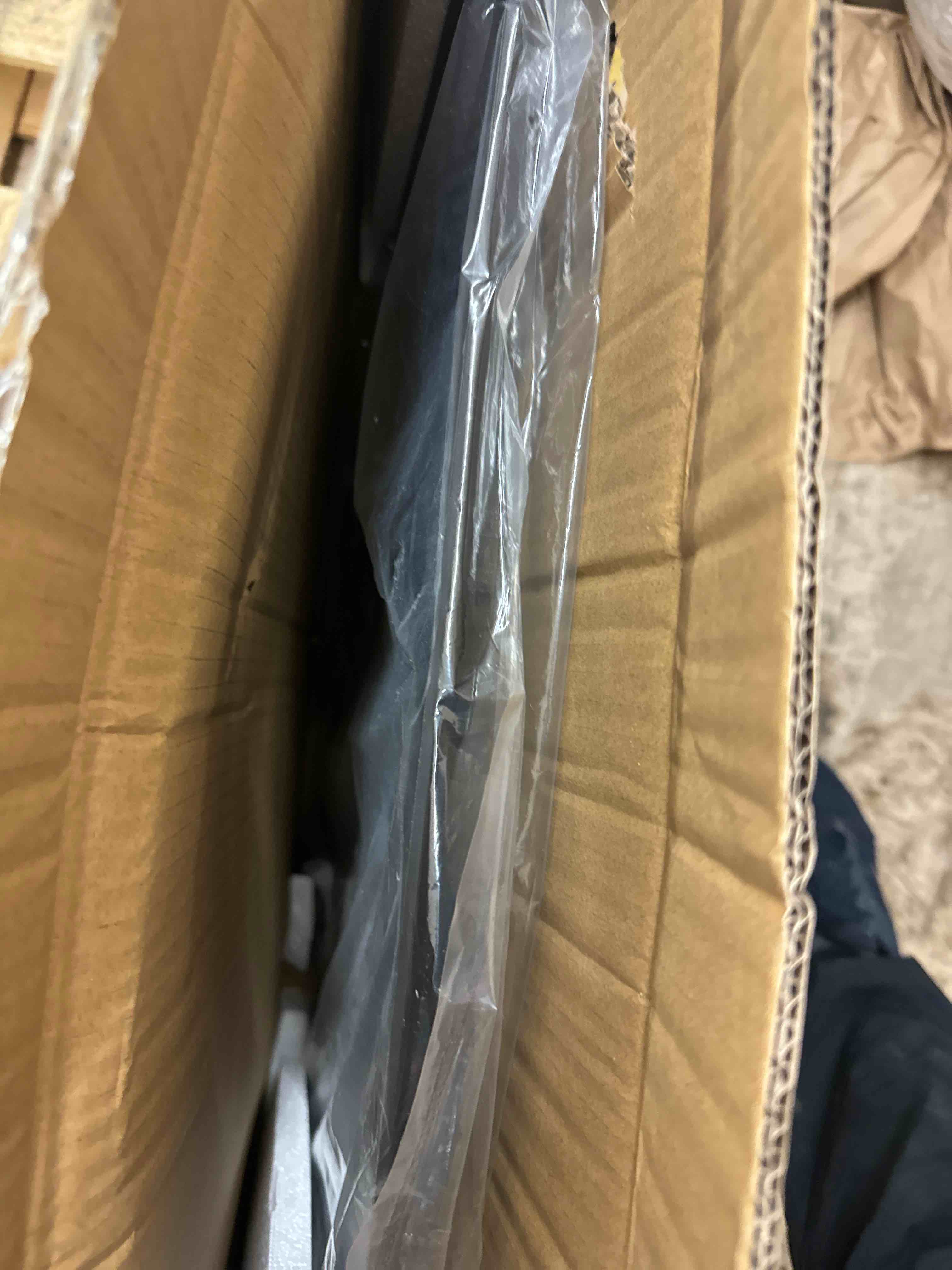 https://s3.amazonaws.com/lotting-images-prod/phillipi/GRN6067988_1712954277067.jpeg