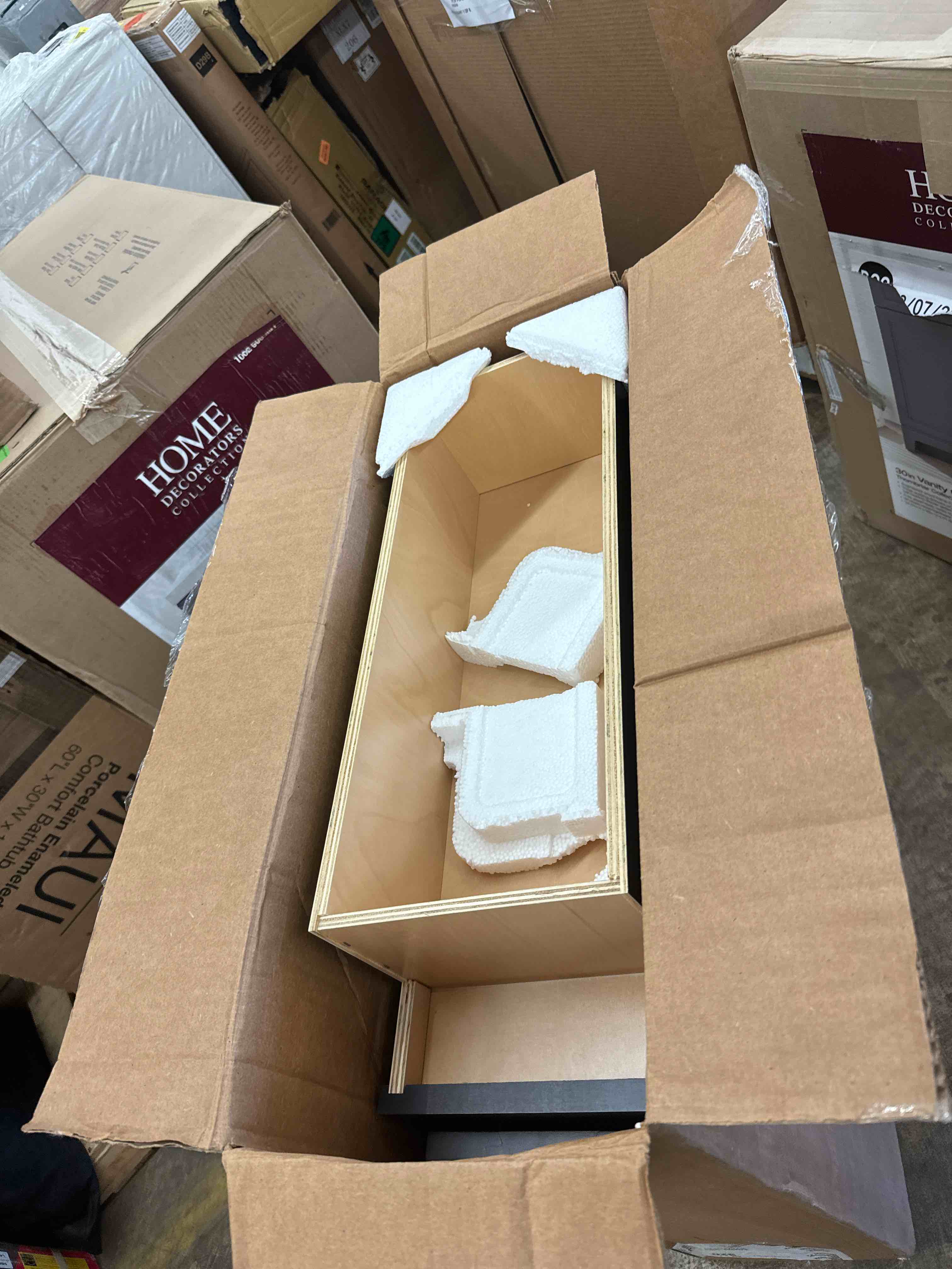 https://s3.amazonaws.com/lotting-images-prod/phillipi/GRN6068475_1716473104278.jpeg