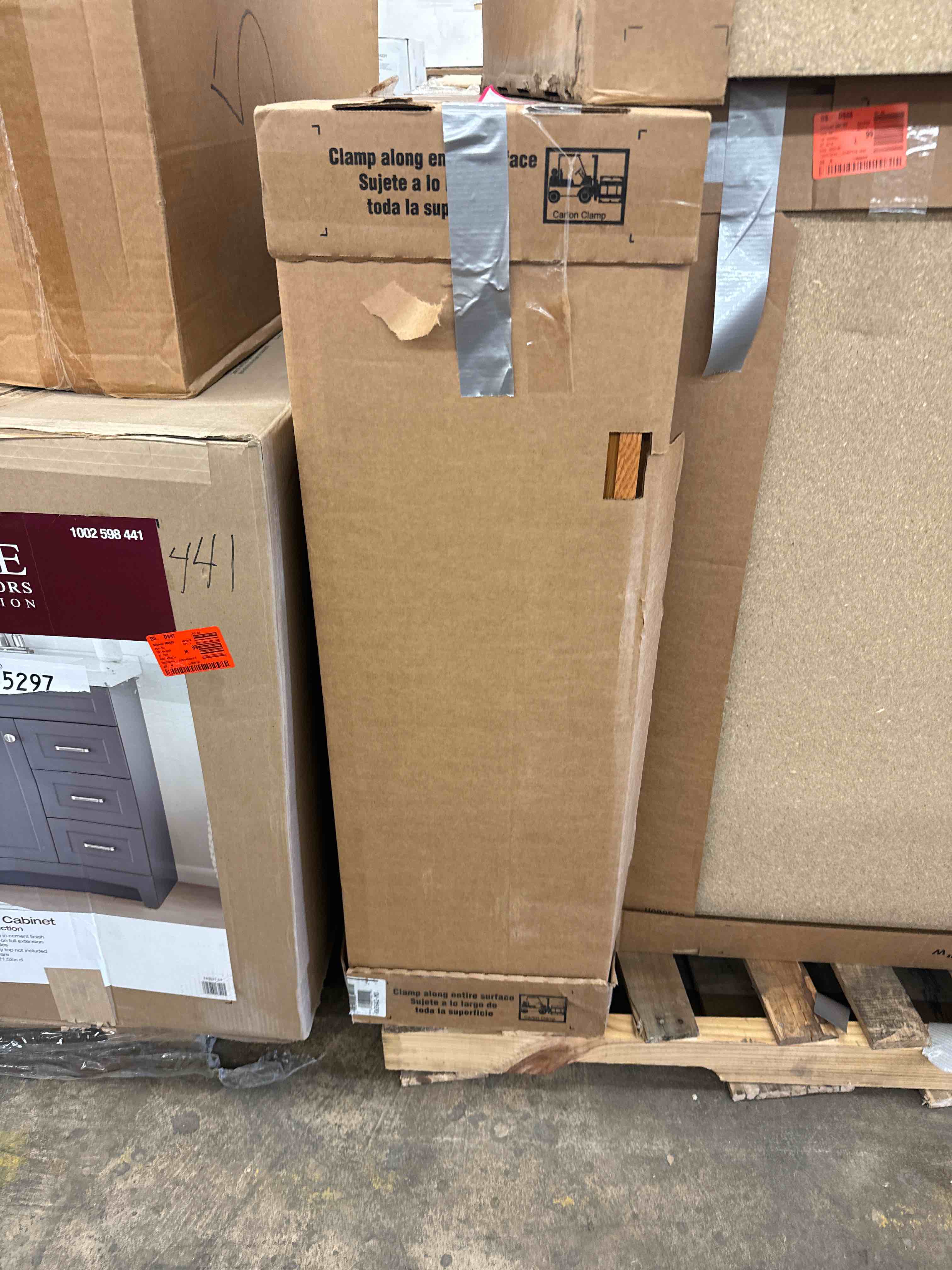 https://s3.amazonaws.com/lotting-images-prod/phillipi/GRN6068479_1716474112637.jpeg