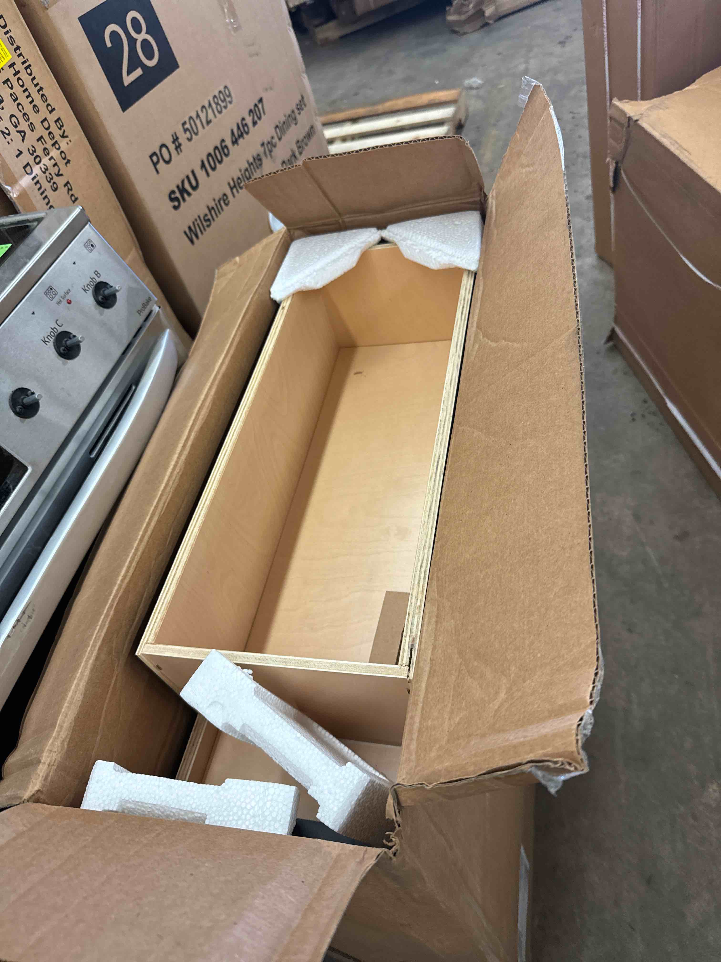 https://s3.amazonaws.com/lotting-images-prod/phillipi/GRN6068491_1716477963212.jpeg