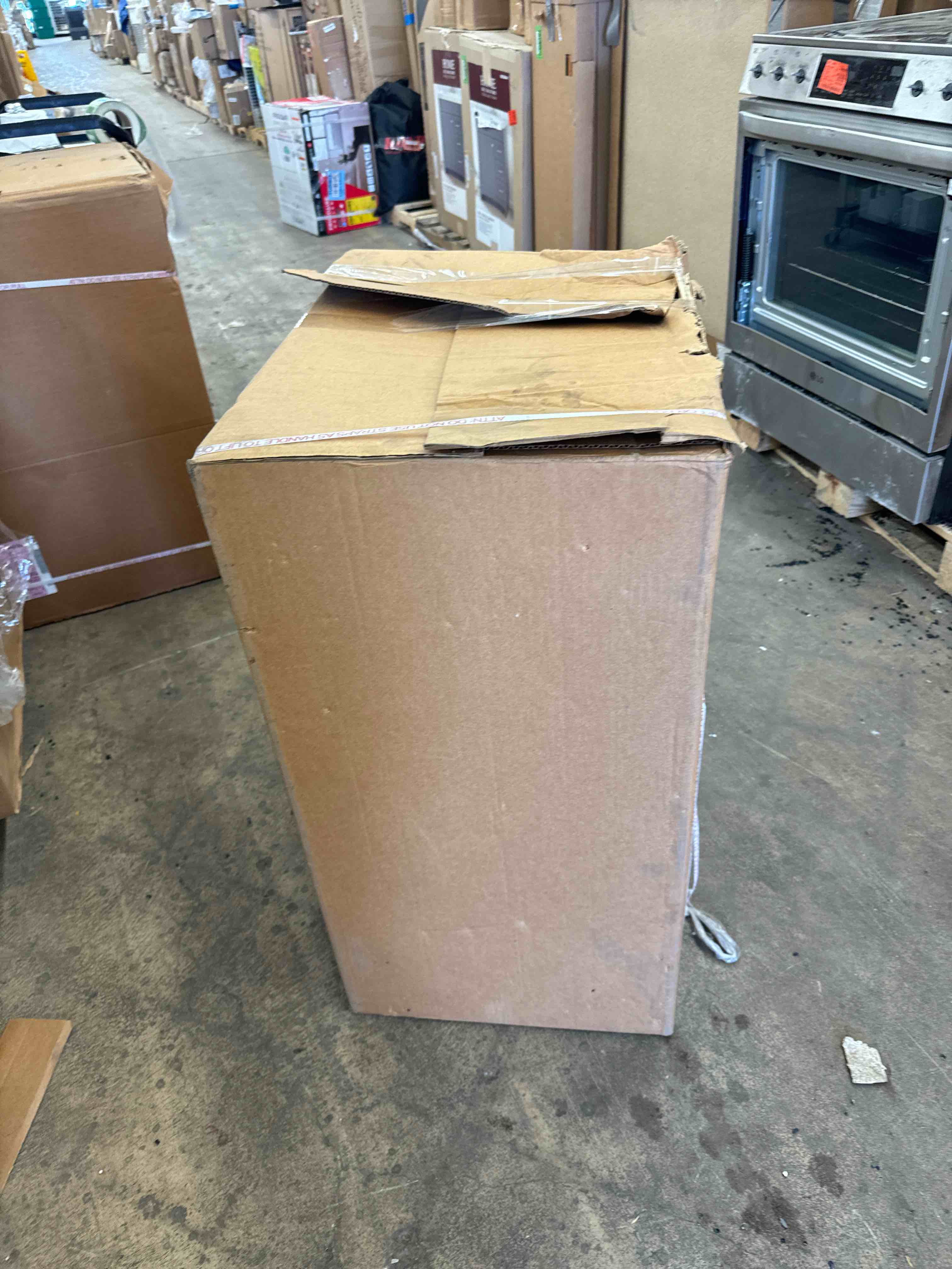 https://s3.amazonaws.com/lotting-images-prod/phillipi/GRN6068494_1716479420957.jpeg