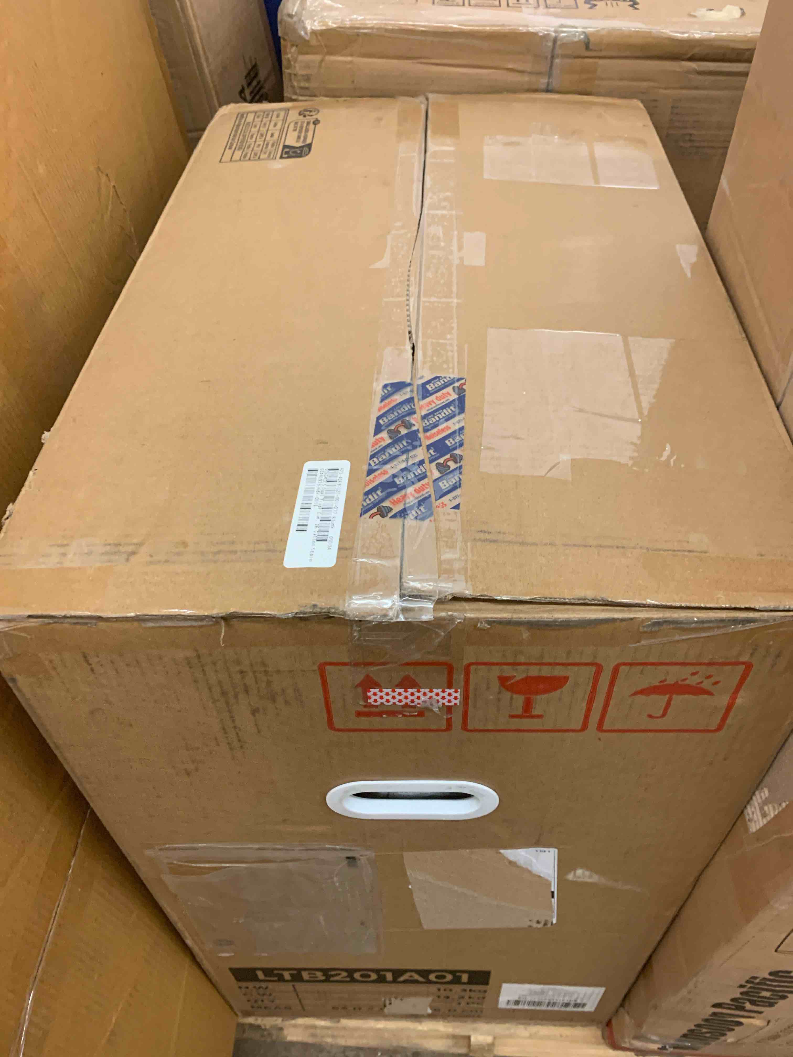 https://s3.amazonaws.com/lotting-images-prod/phillipi/GRN6070829_1732036245302.jpeg