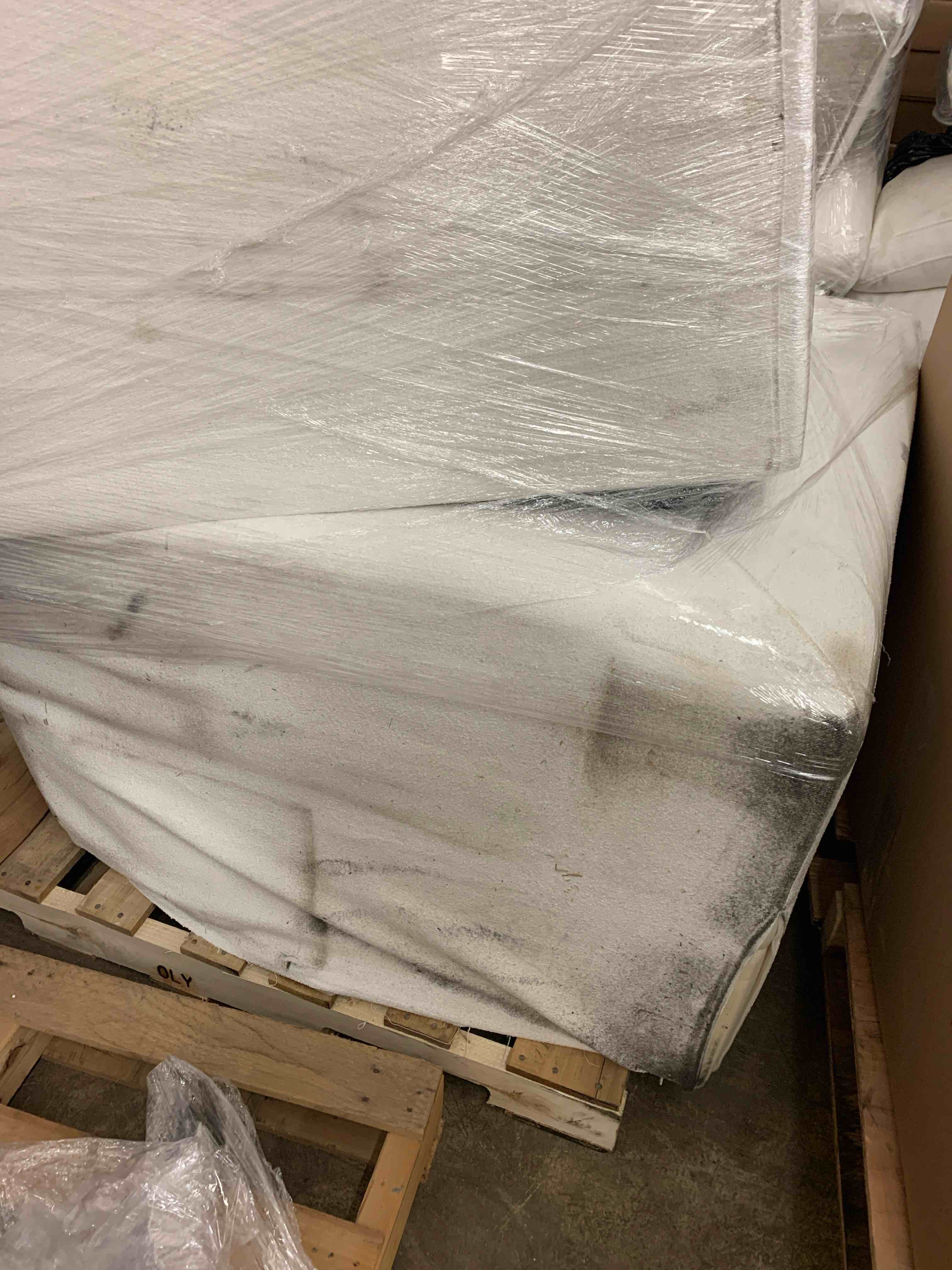 https://s3.amazonaws.com/lotting-images-prod/phillipi/GRN6070886_1732119522744.jpeg
