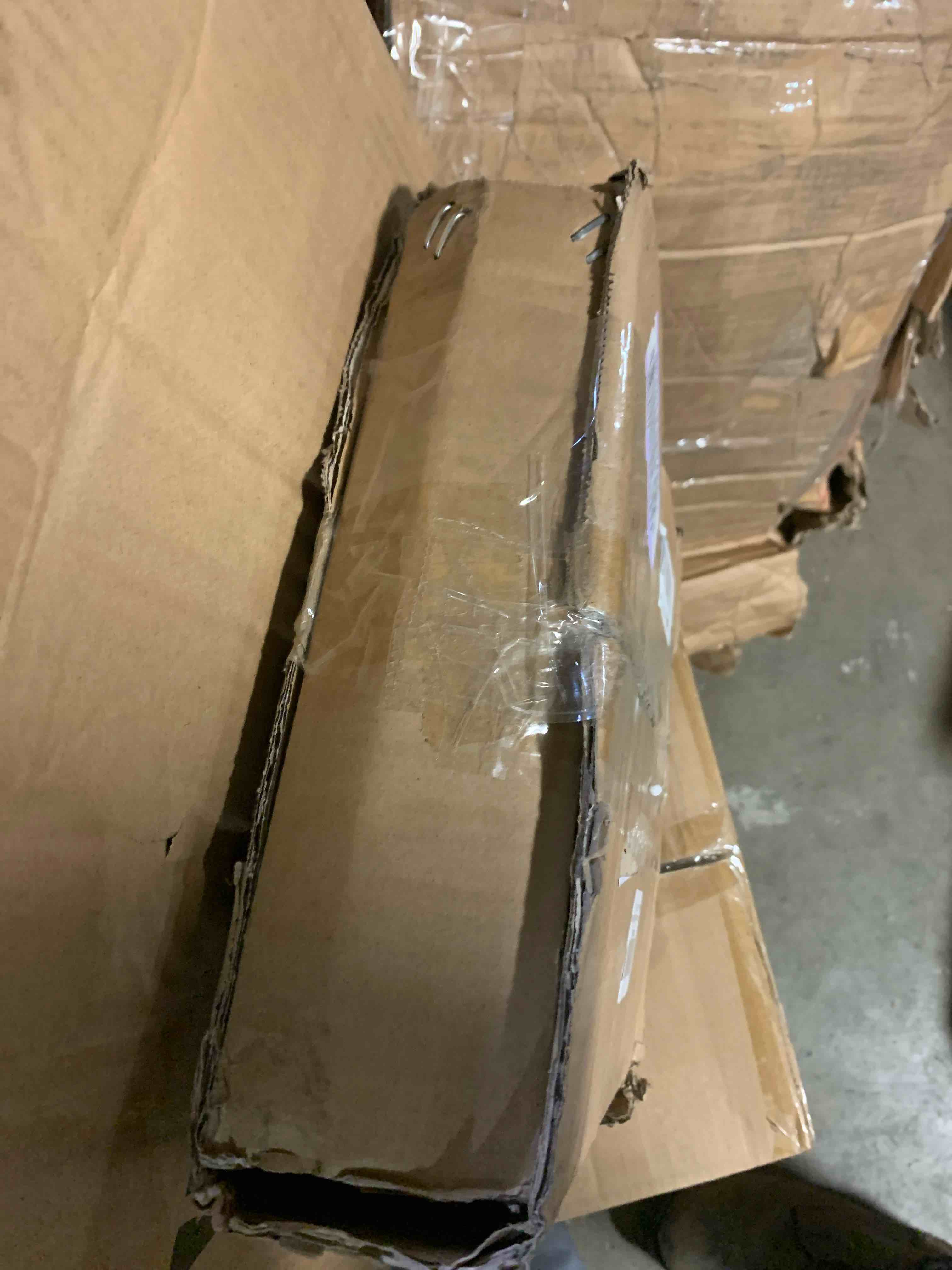 https://s3.amazonaws.com/lotting-images-prod/phillipi/GRN6070981_1709933822411.jpeg