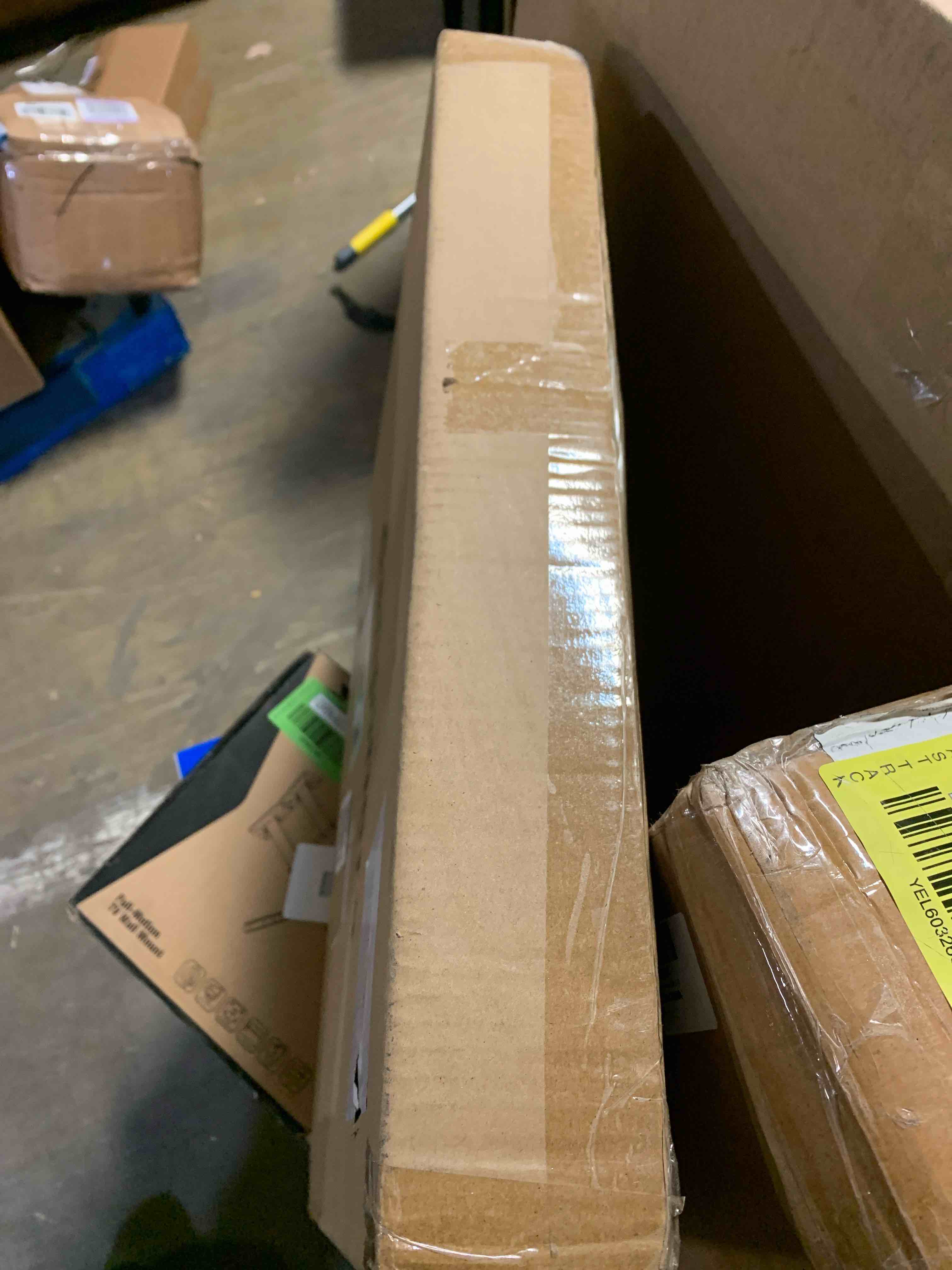 https://s3.amazonaws.com/lotting-images-prod/phillipi/GRN6071005_1709760152239.jpeg