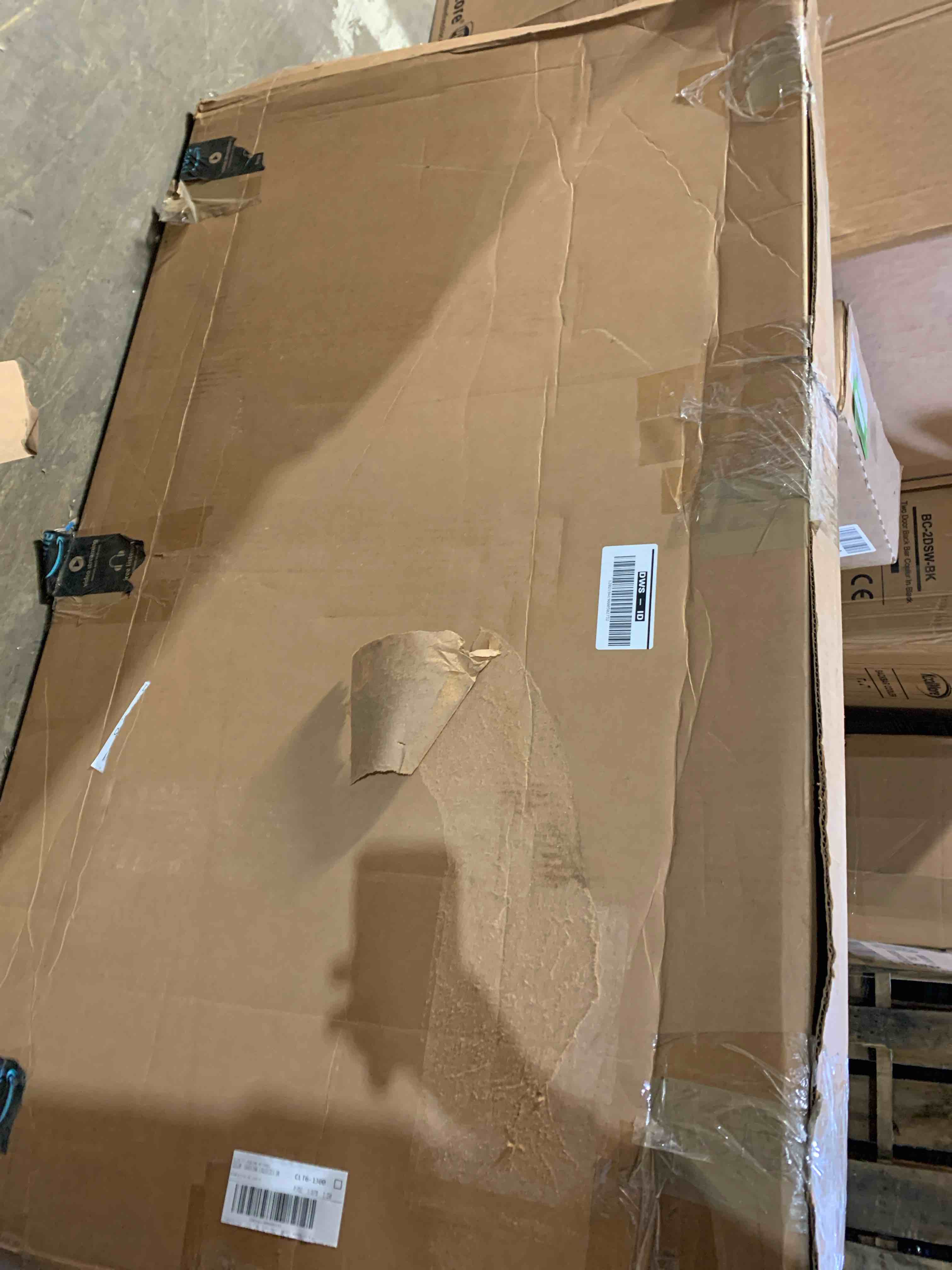 https://s3.amazonaws.com/lotting-images-prod/phillipi/GRN6071024_1709841810175.jpeg